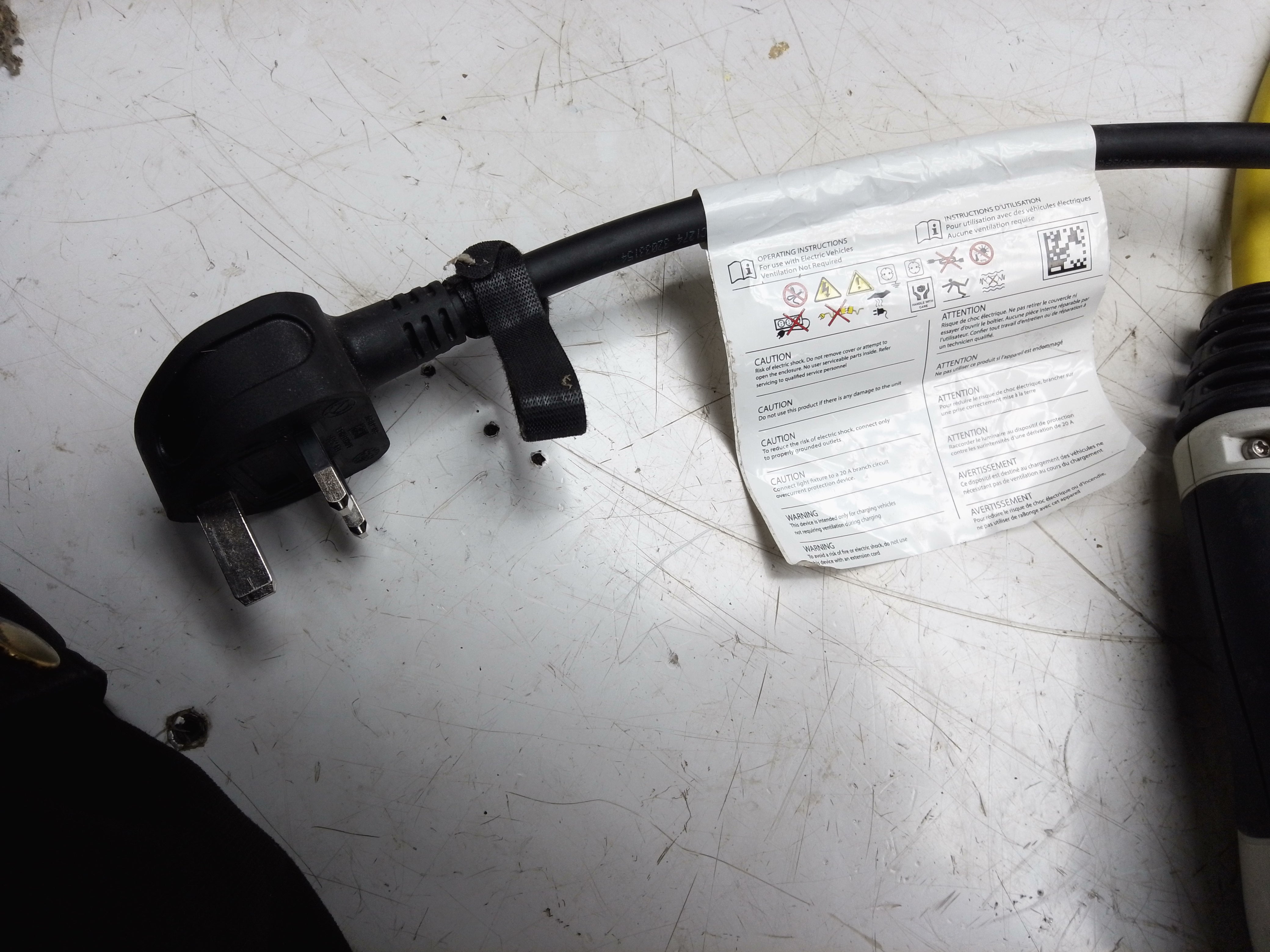 BMW EV / PHEV Type 2 Charging Cable X2 X3 30e X5 45e 330e 745Le (7926153-01)