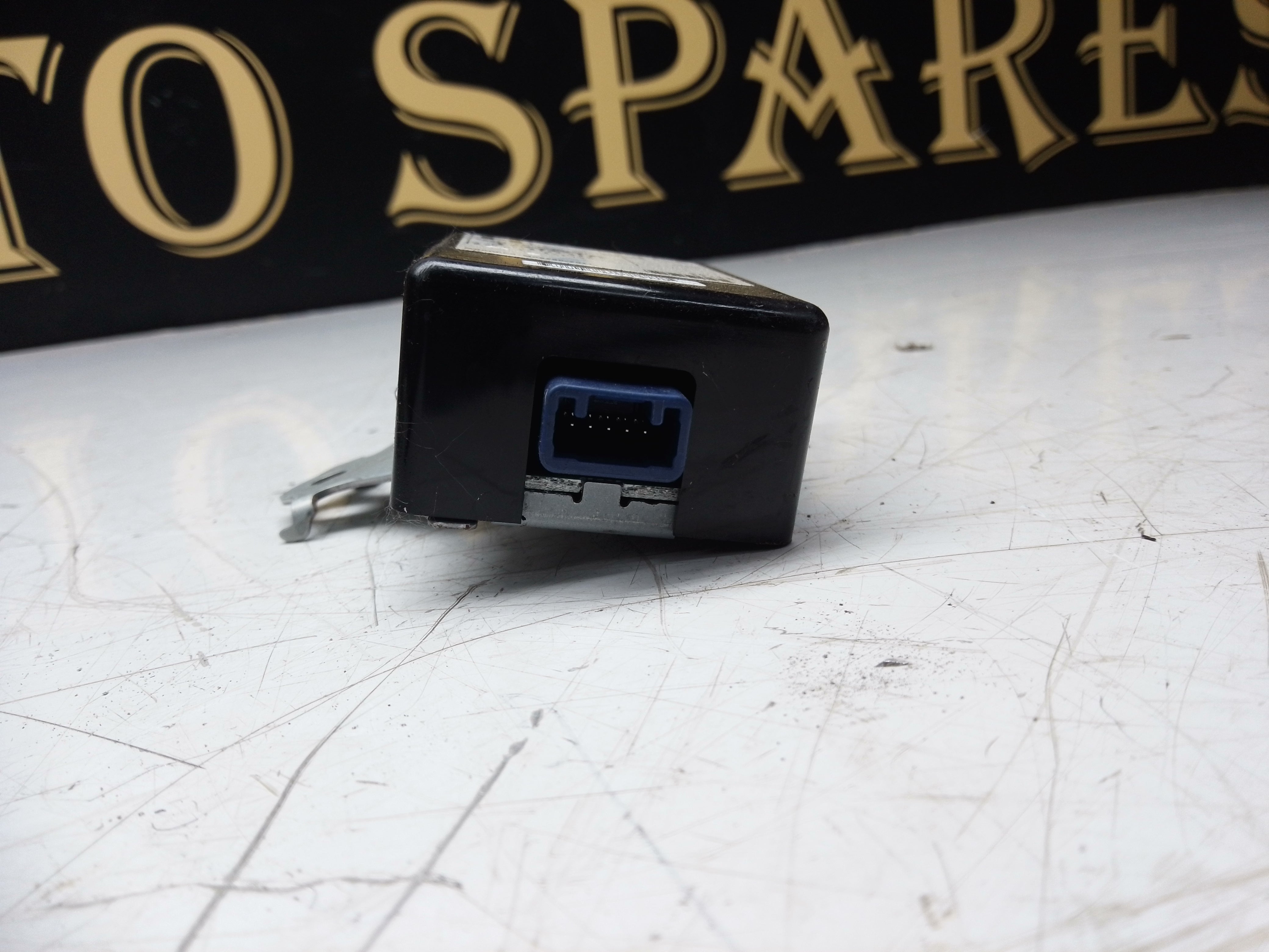 Toyota Yaris 2016 Control Module ECU (89740-0D100)