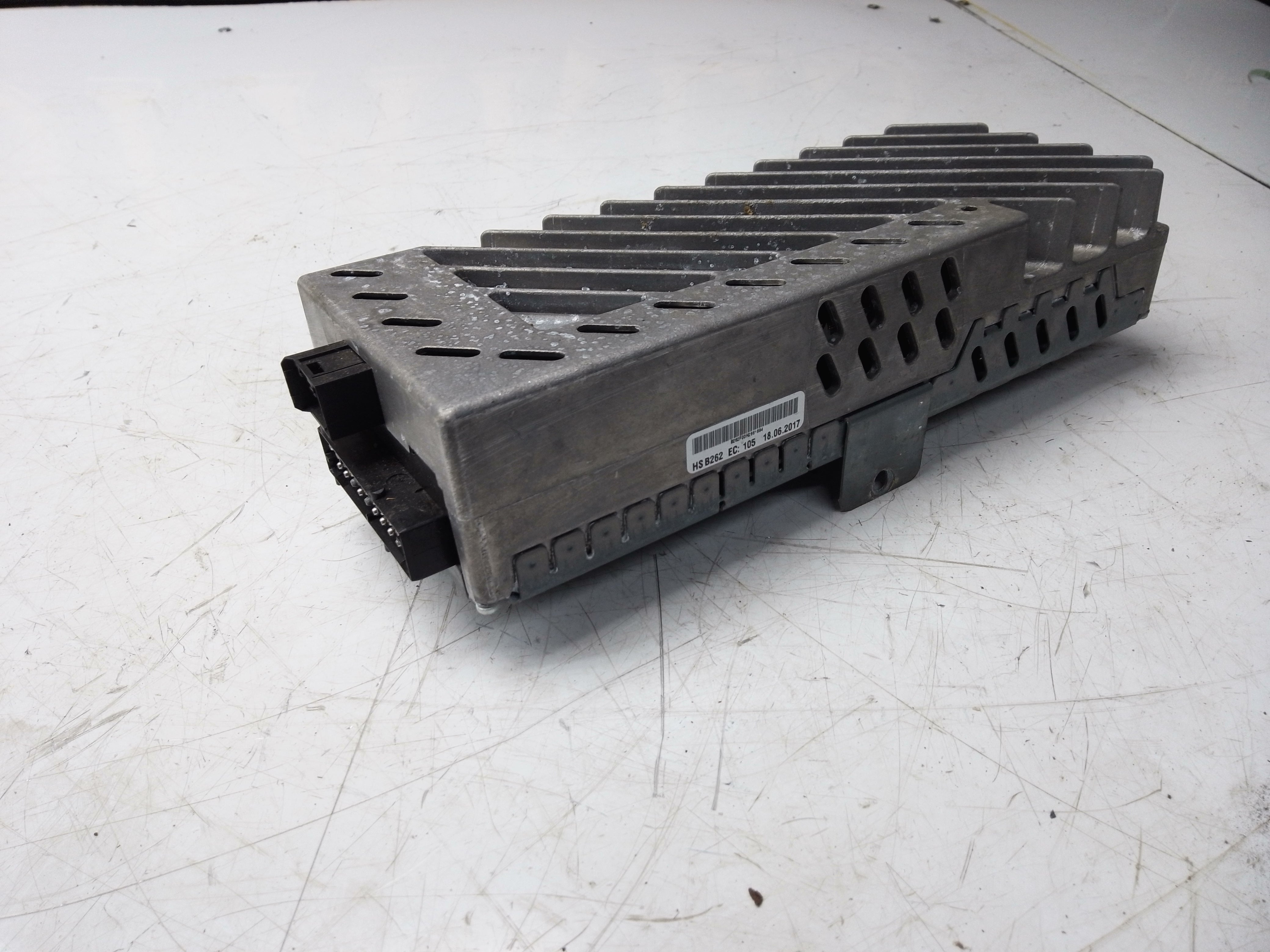 BMW 3, 4, 5, X5, 7 Series Harman Kardon Amplifier Bracket (9393186)