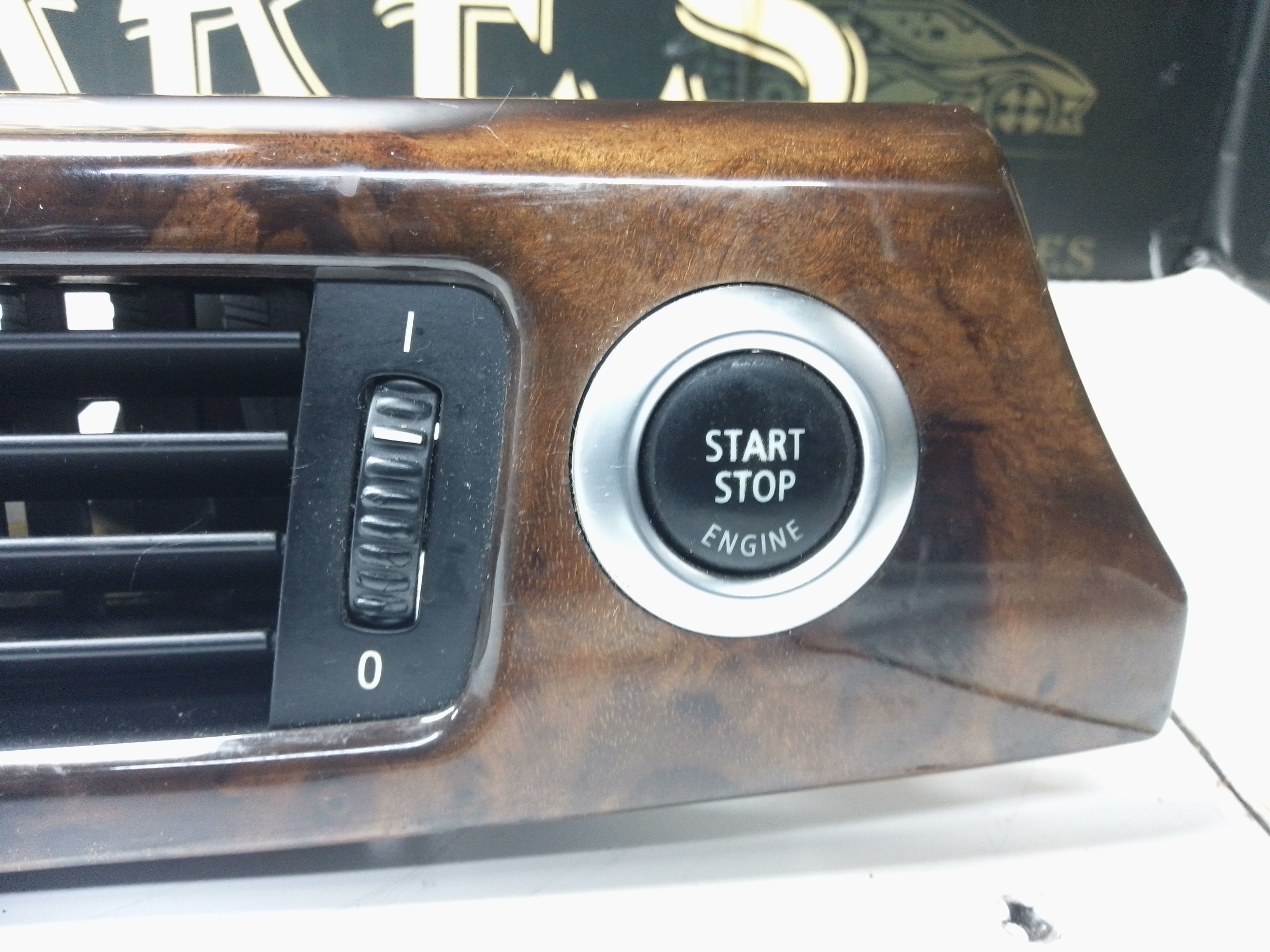 BMW 3 Series E90 E91 Air Vent Grill/Dashboard Cover Wood Trim Complete (7132852)