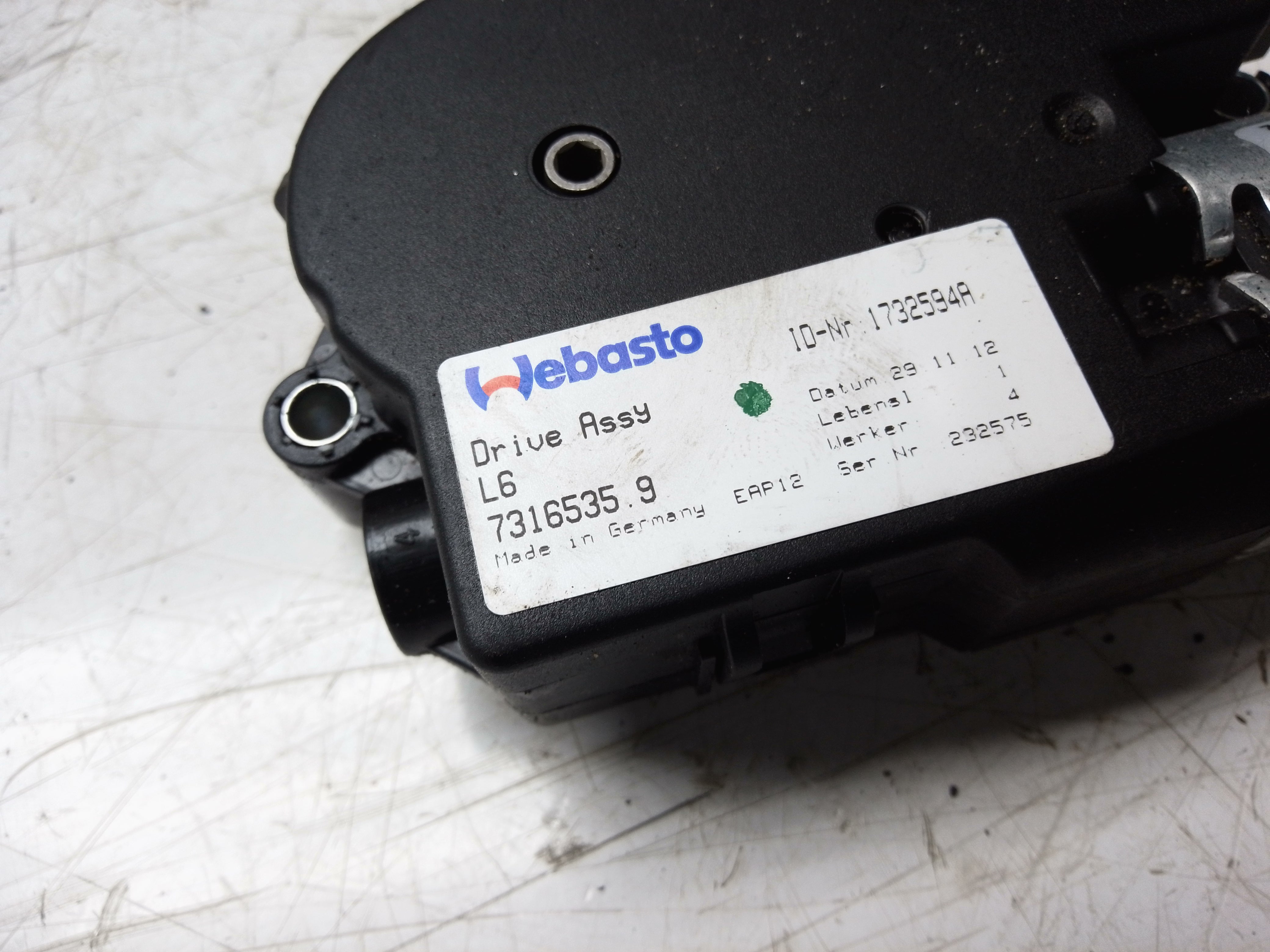 BMW 6 Series F13 2011–2019 Panoramic Sun Roof Motor Mechanism (1717822)