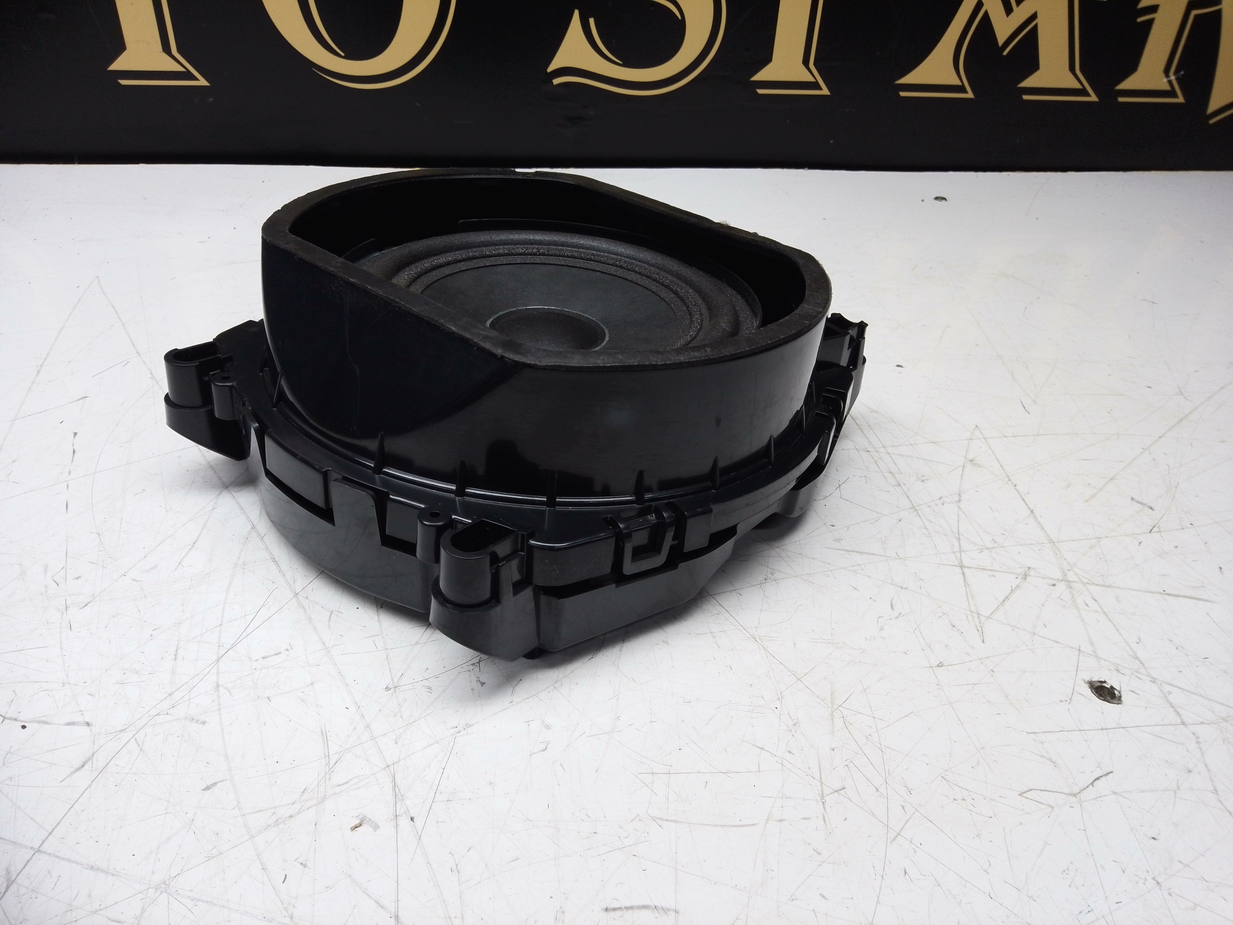 BMW F15 F16 X5 X6 Subwoofers Bass Speakers (9287756) (6513 9287756-01)