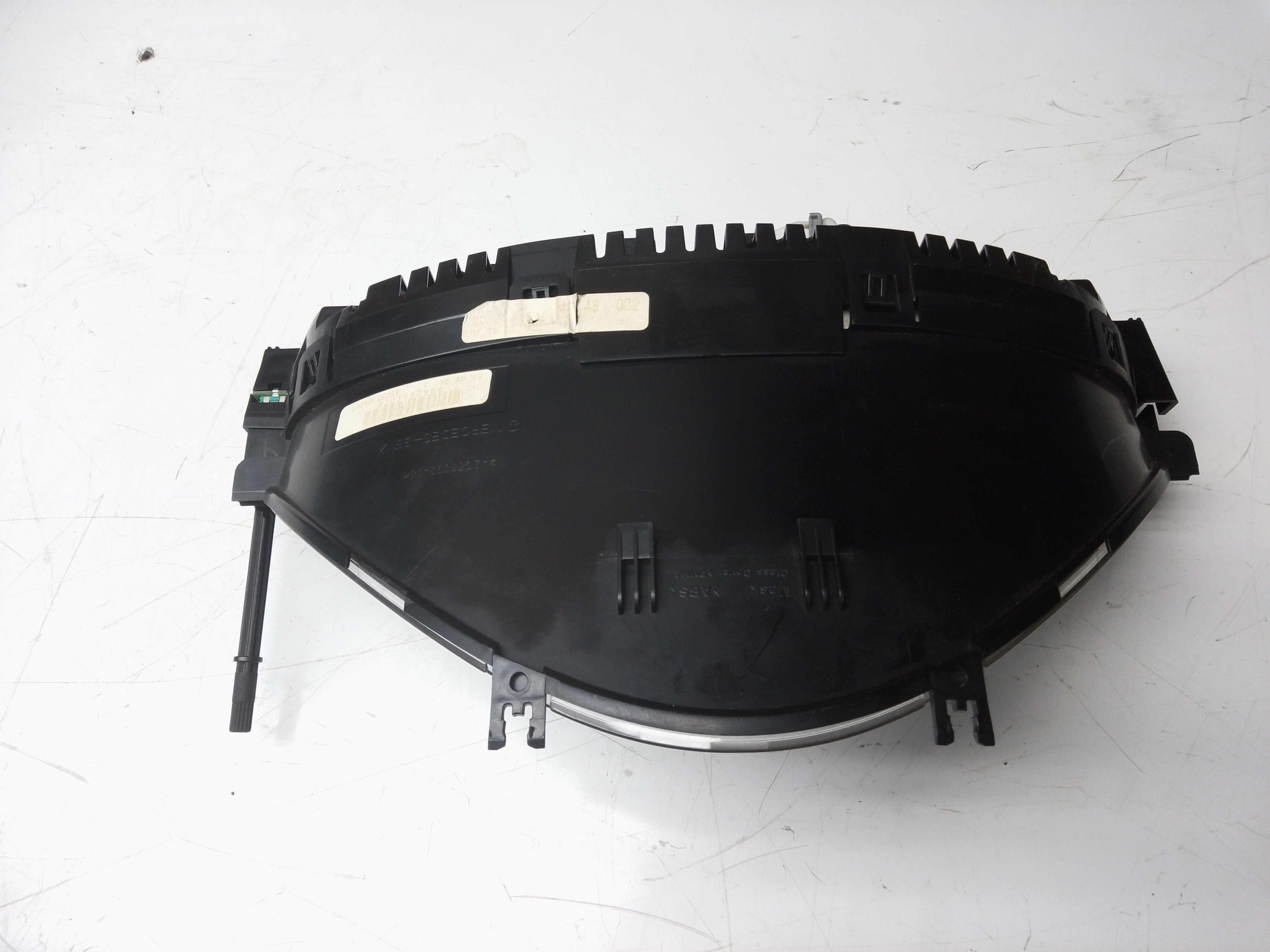 Mercedes-Benz C & Sprinter Speedometer Instrument Cluster (A2035405148)