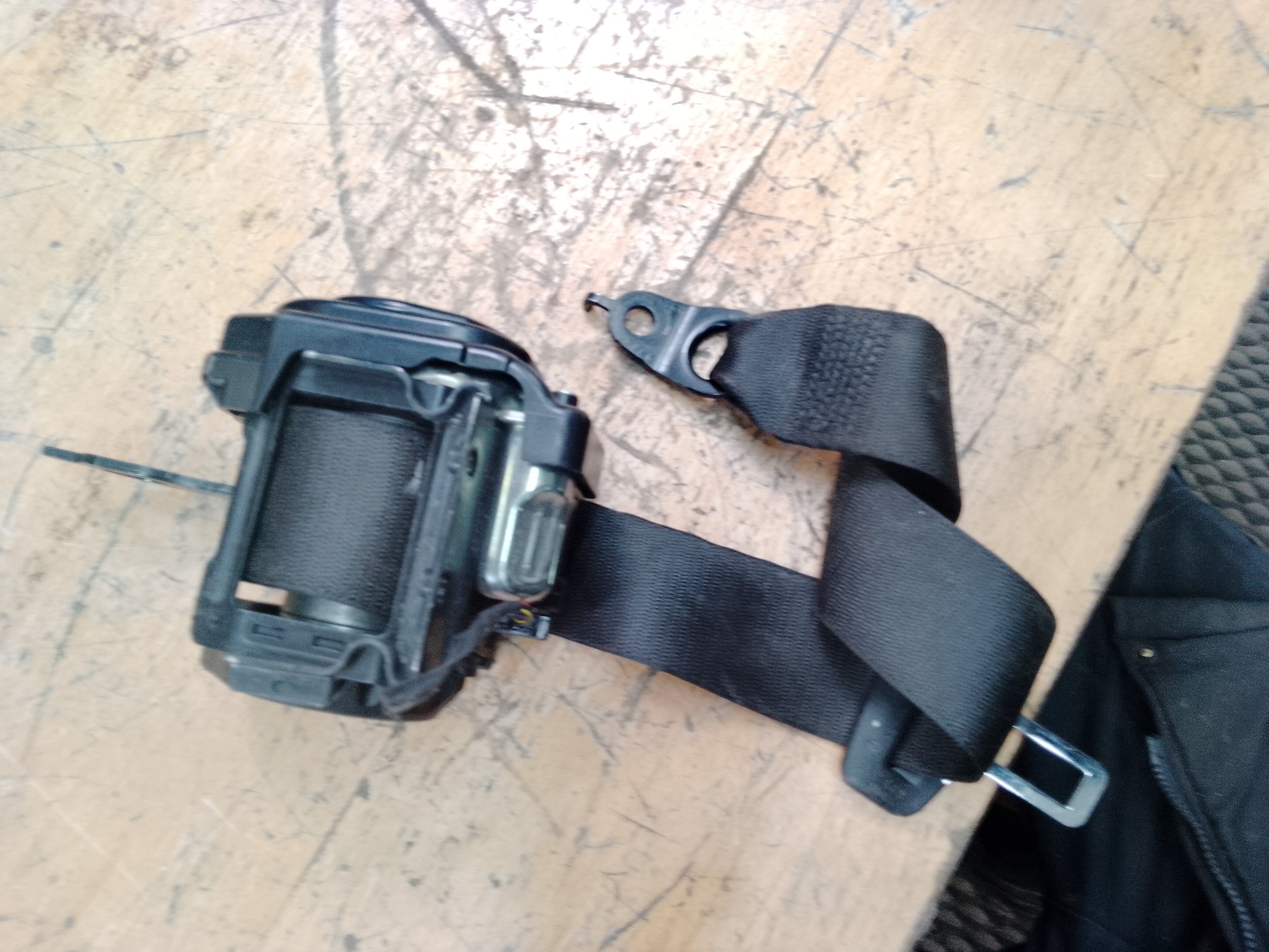 BMW 5 Series G30 2017 Rear Left or Right Seat Belt (639708700B)