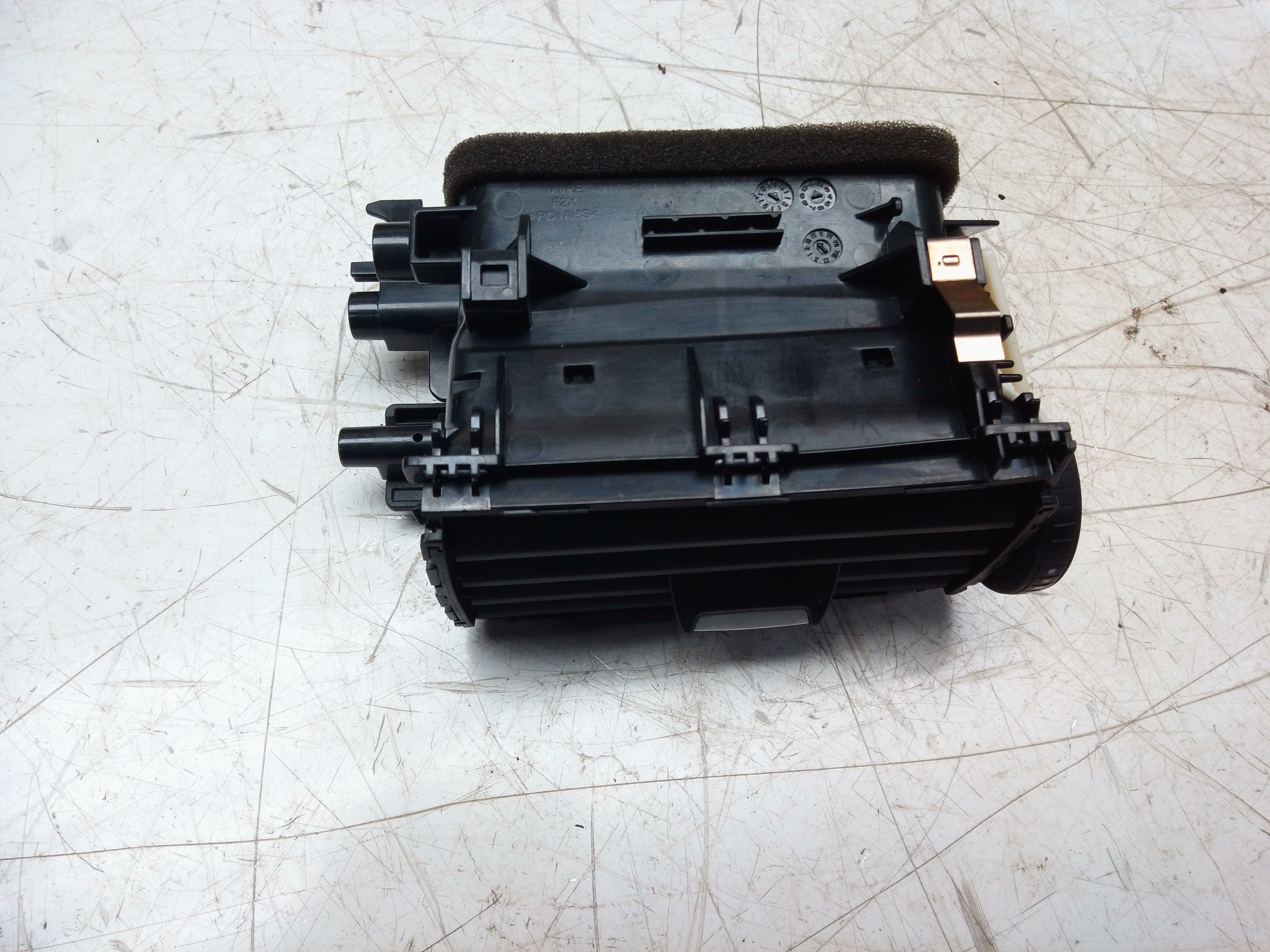 Ford Fiesta 2021 Centre Black Dashboard Vents (H1BB19K617)