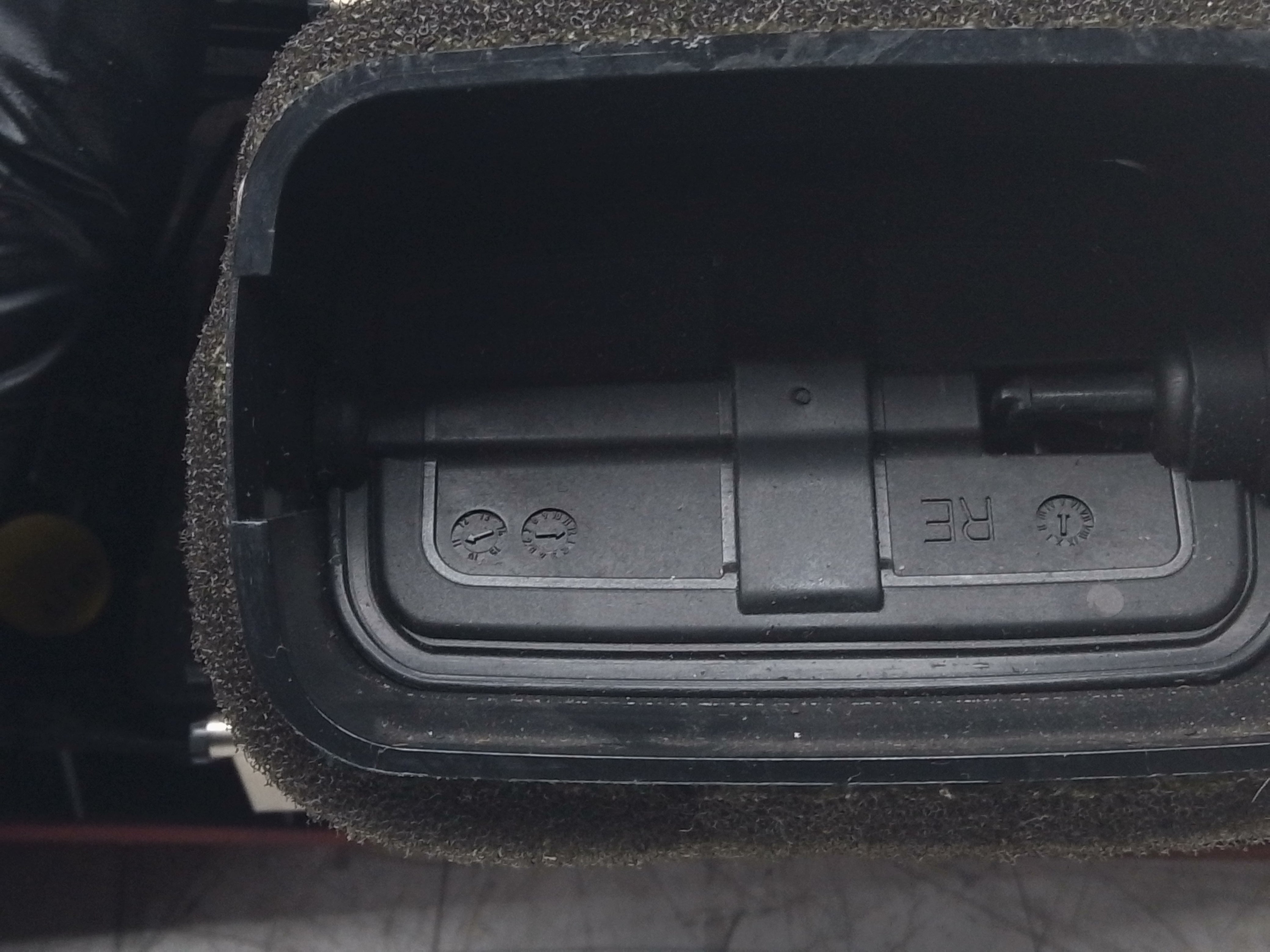 BMW 1 Series F20 116i Sport 2012 Front Right Side Air Vent (9205356-06)