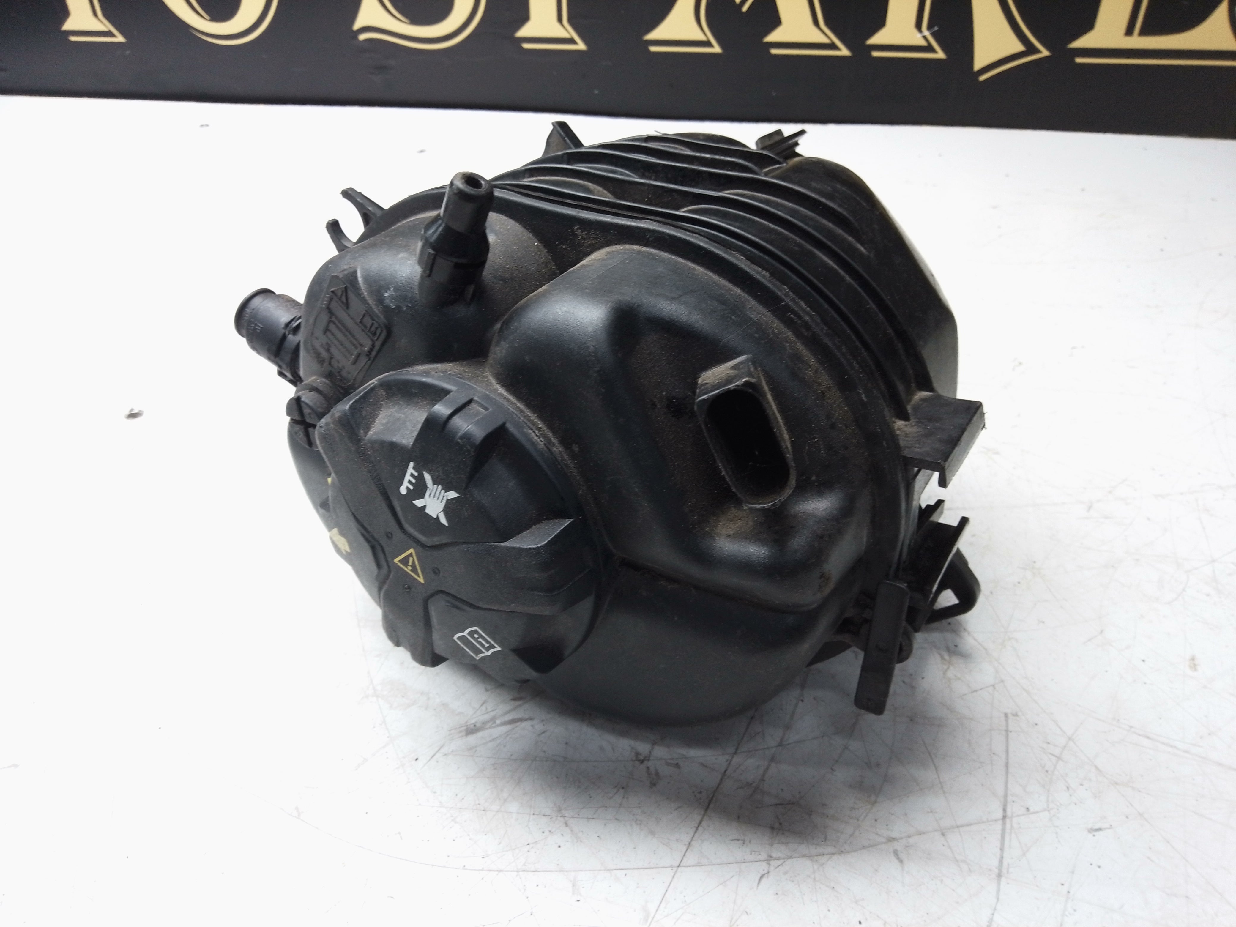 BMW 3 Series 2018-24 Expansion/Overflow Bottle (8610652)