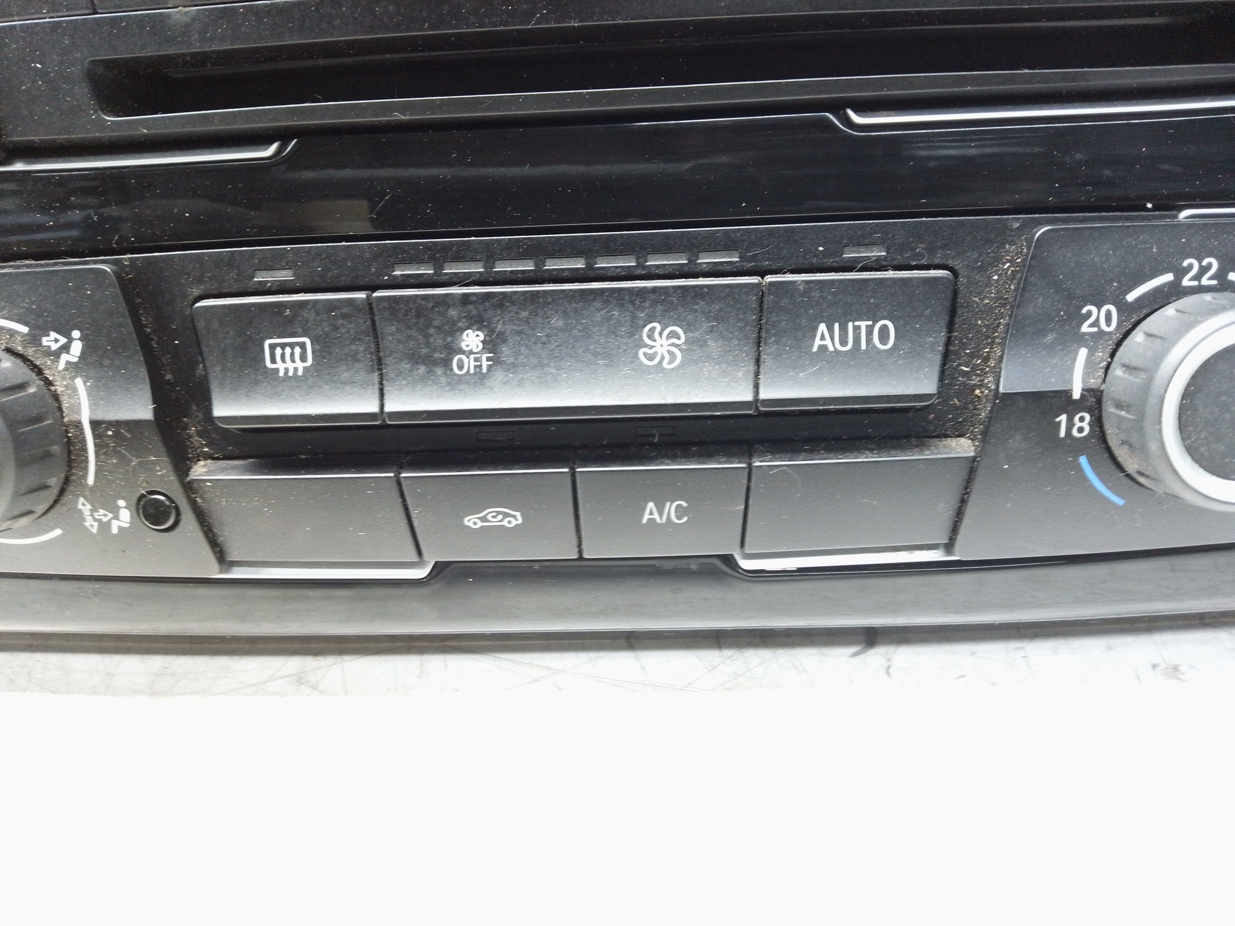 BMW 1 Series F20 / F21 LCI A/C Climate Control Panel with Heated Seats (9338772)
