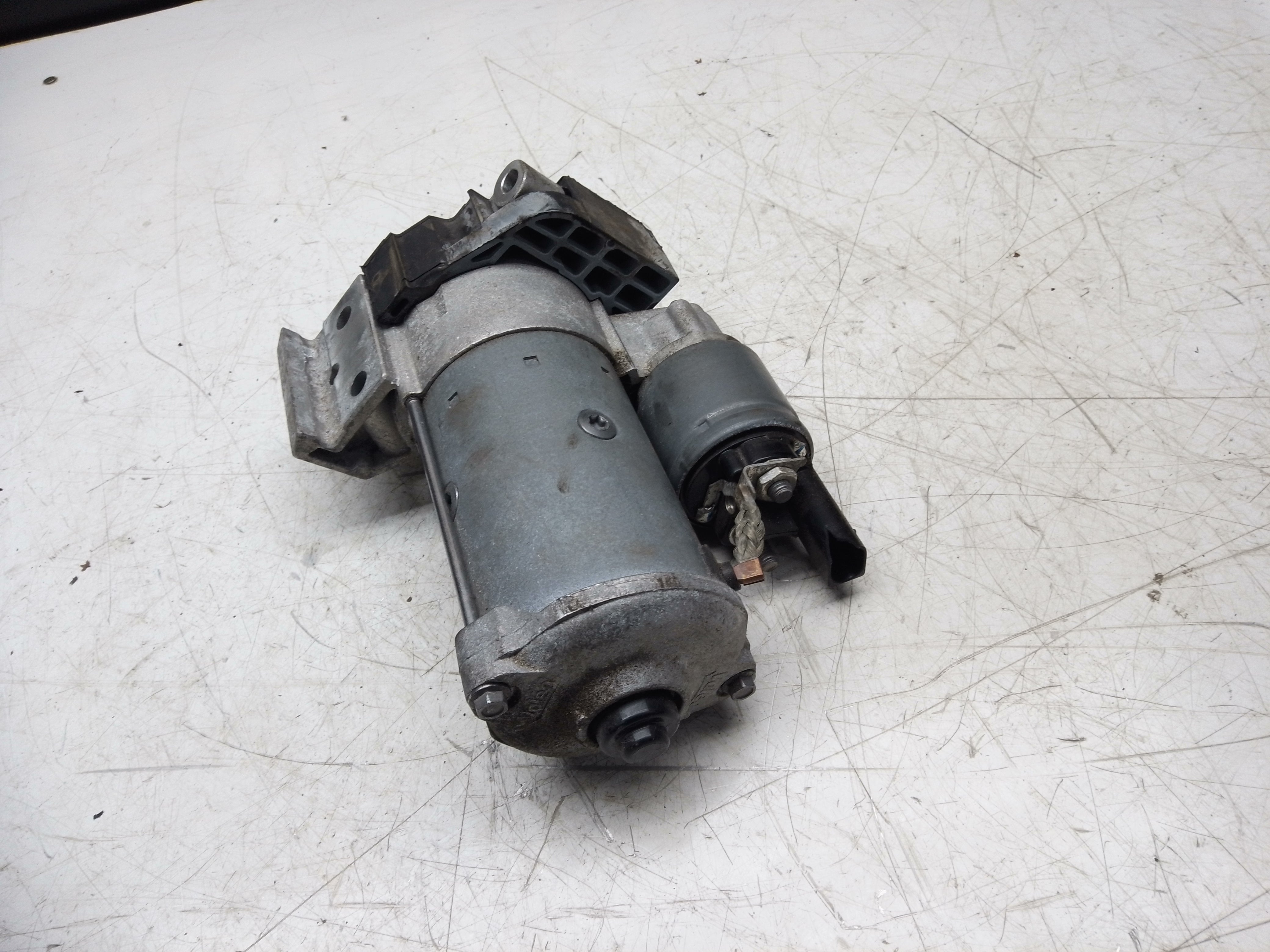 BMW 3 Series G20 G21 2018–2024 Starter Motor (RSW22A12) (5A33FB9)