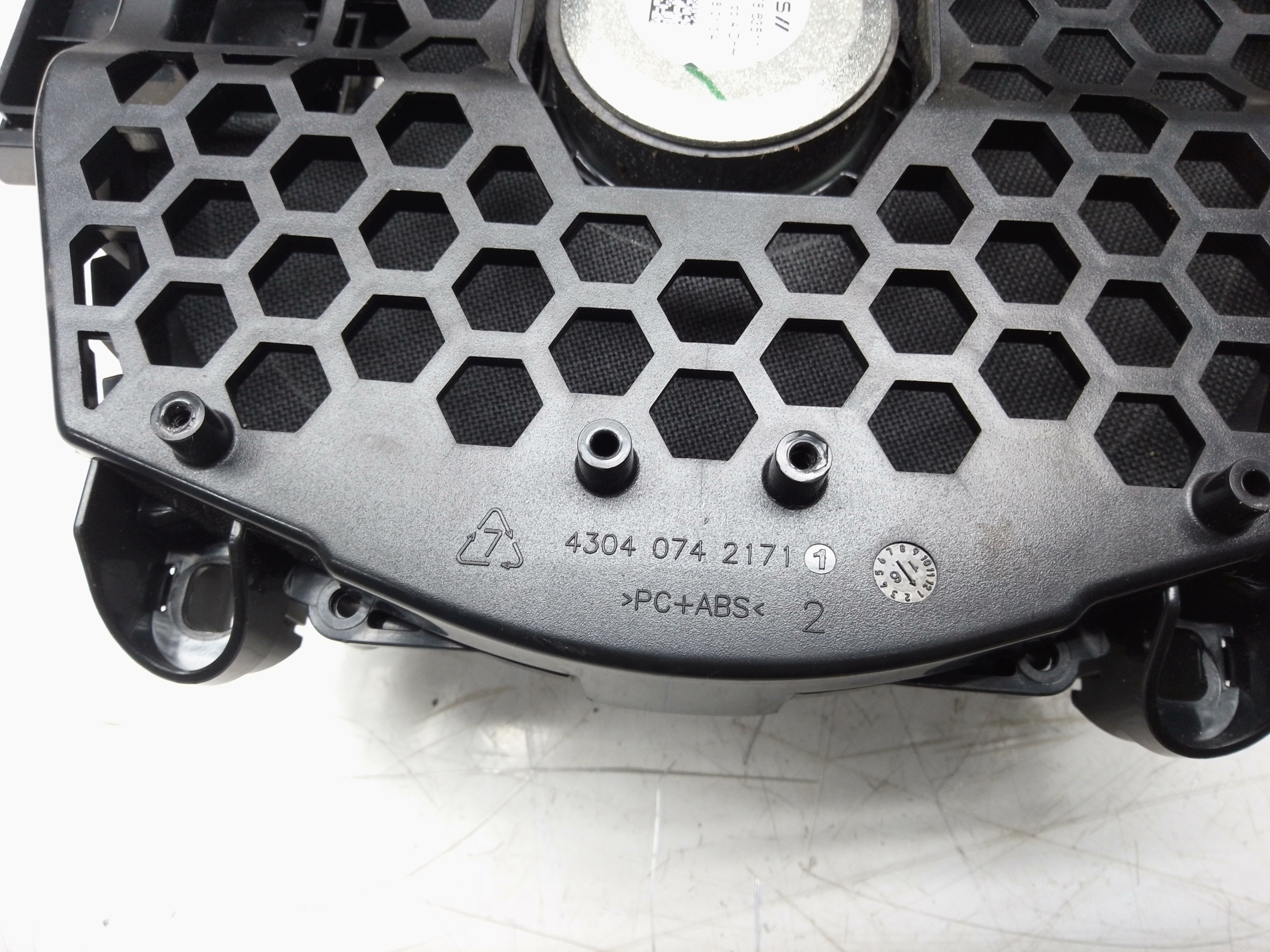 BMW F15 F16 X5 X6 Subwoofers Bass Speakers (9287756) (6513 9287756-01)