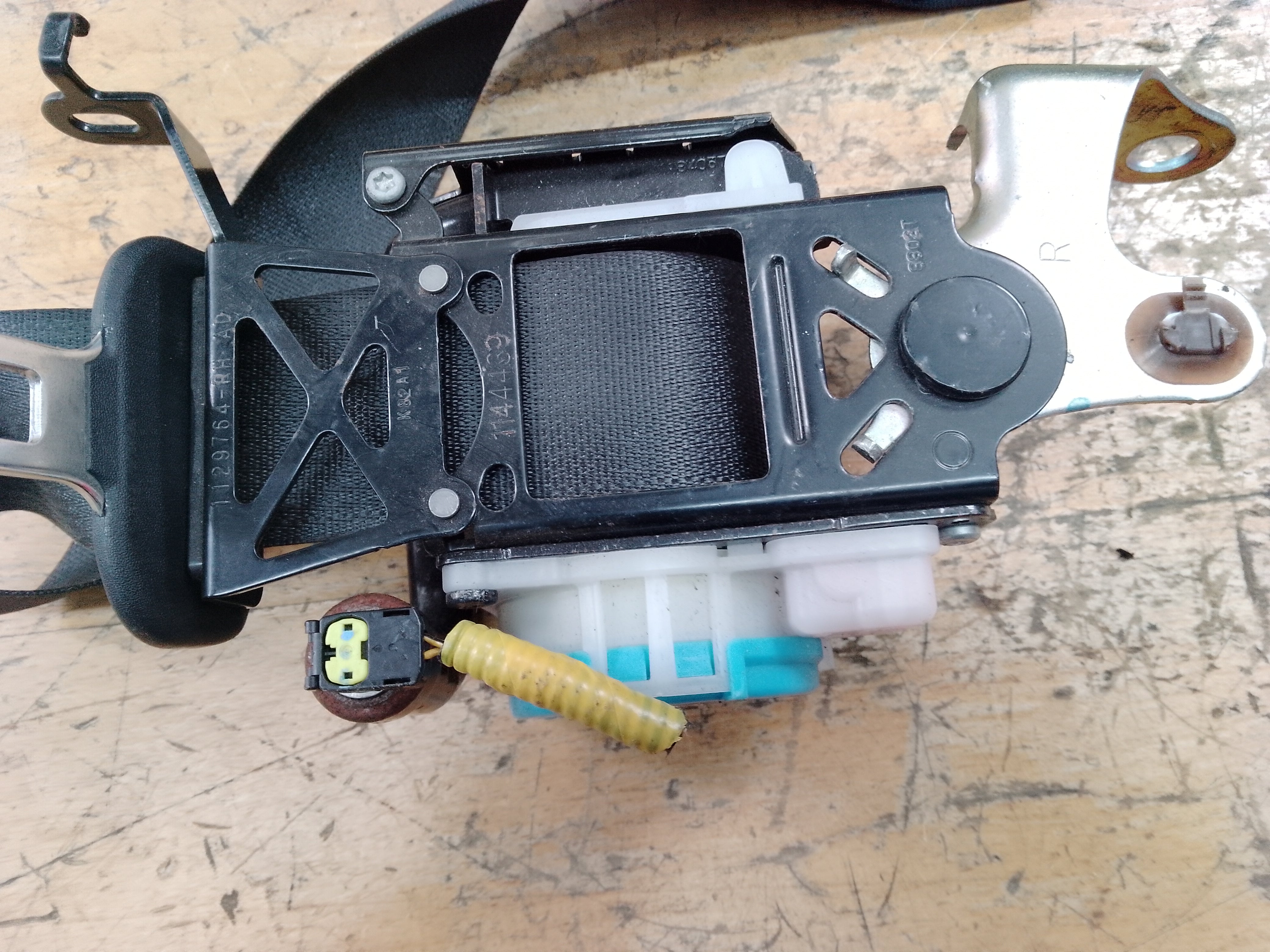 Toyota C-HR 2017-2023 Rear Right Seat Belt (73360-F4011) (73360F4011)