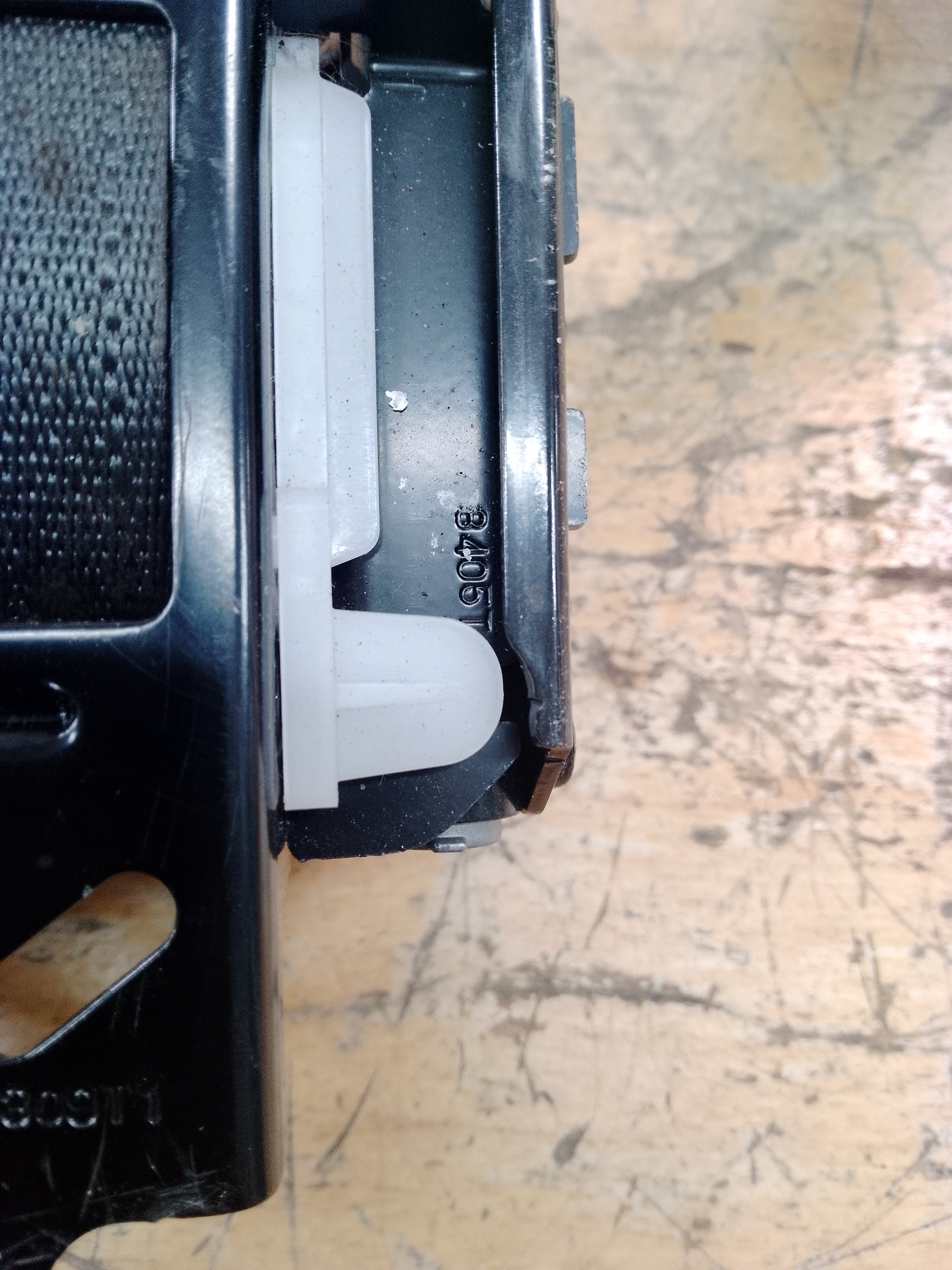 Toyota C-HR 2016-2023 Left Passenger Nearside Front Seat Belt (73220-F4010)