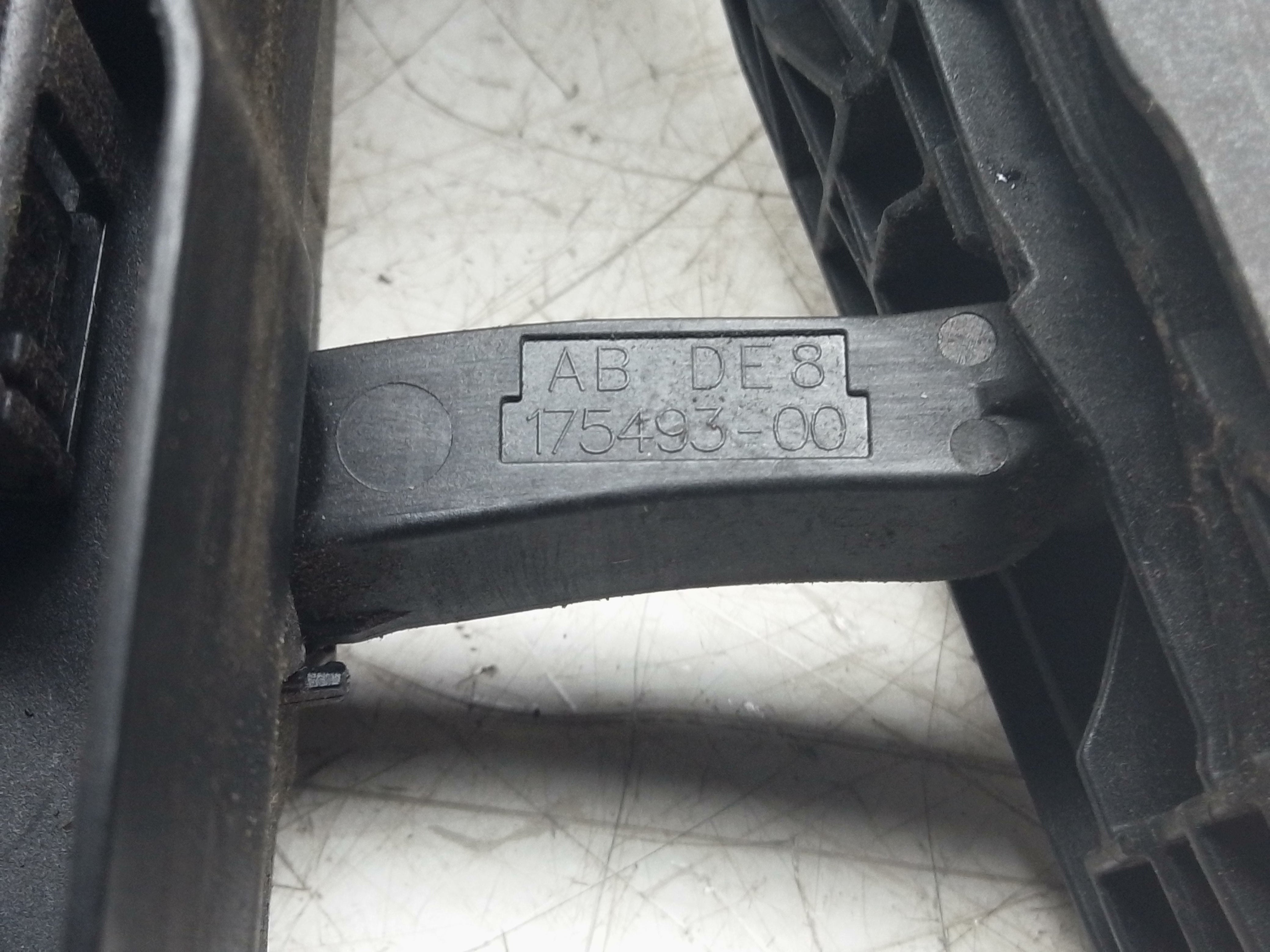 BMW 1 Series F20 2011 Accelerator Throttle Pedal Potentiometer (6789529 04)