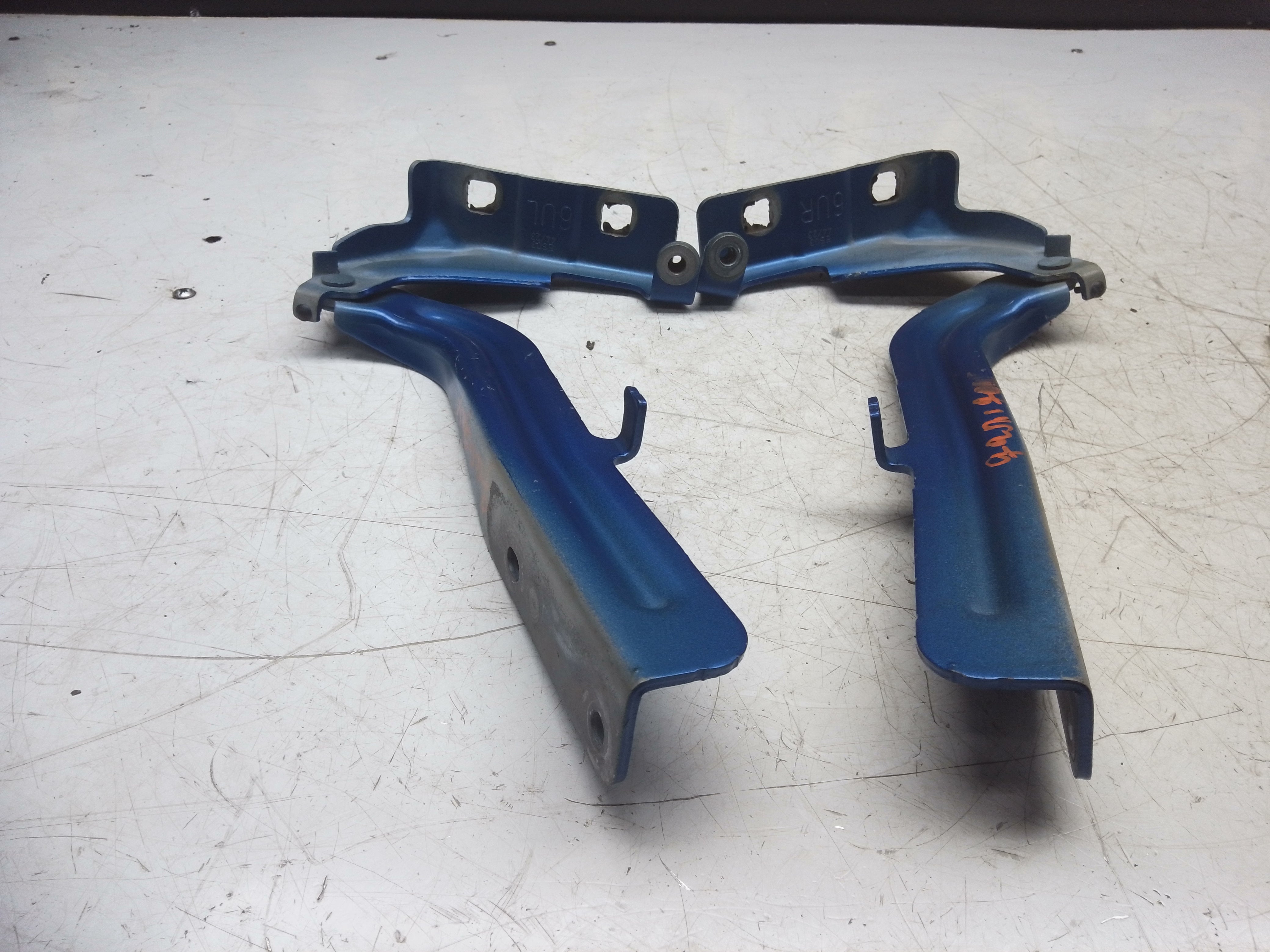 Nissan Qashqai 2022 (J12) Right & Left Bonnet Hinges (ES03)