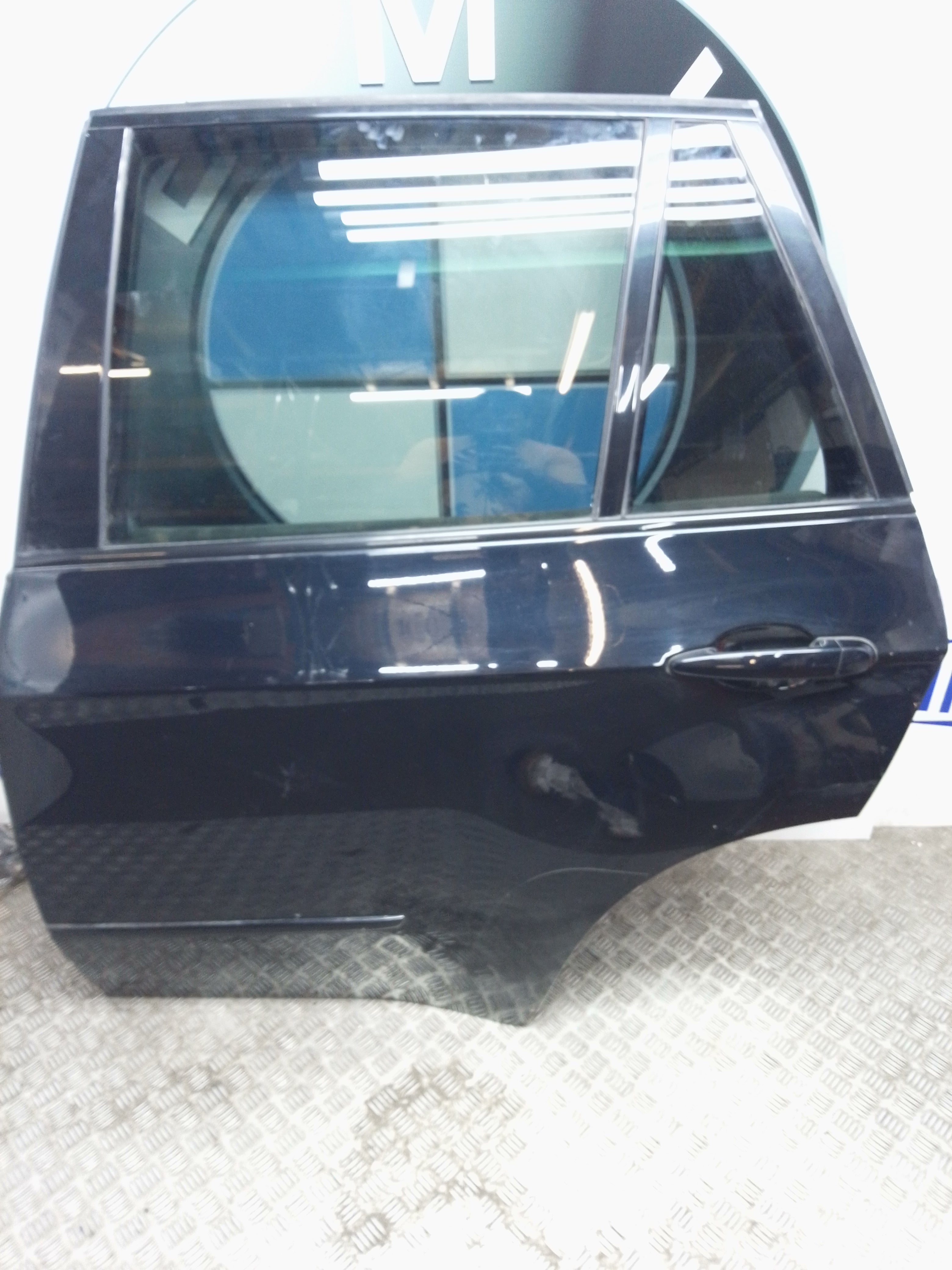 BMW X5 E70 Rear Passenger Side Door (Left Rear Door Shell) – 2007–2013