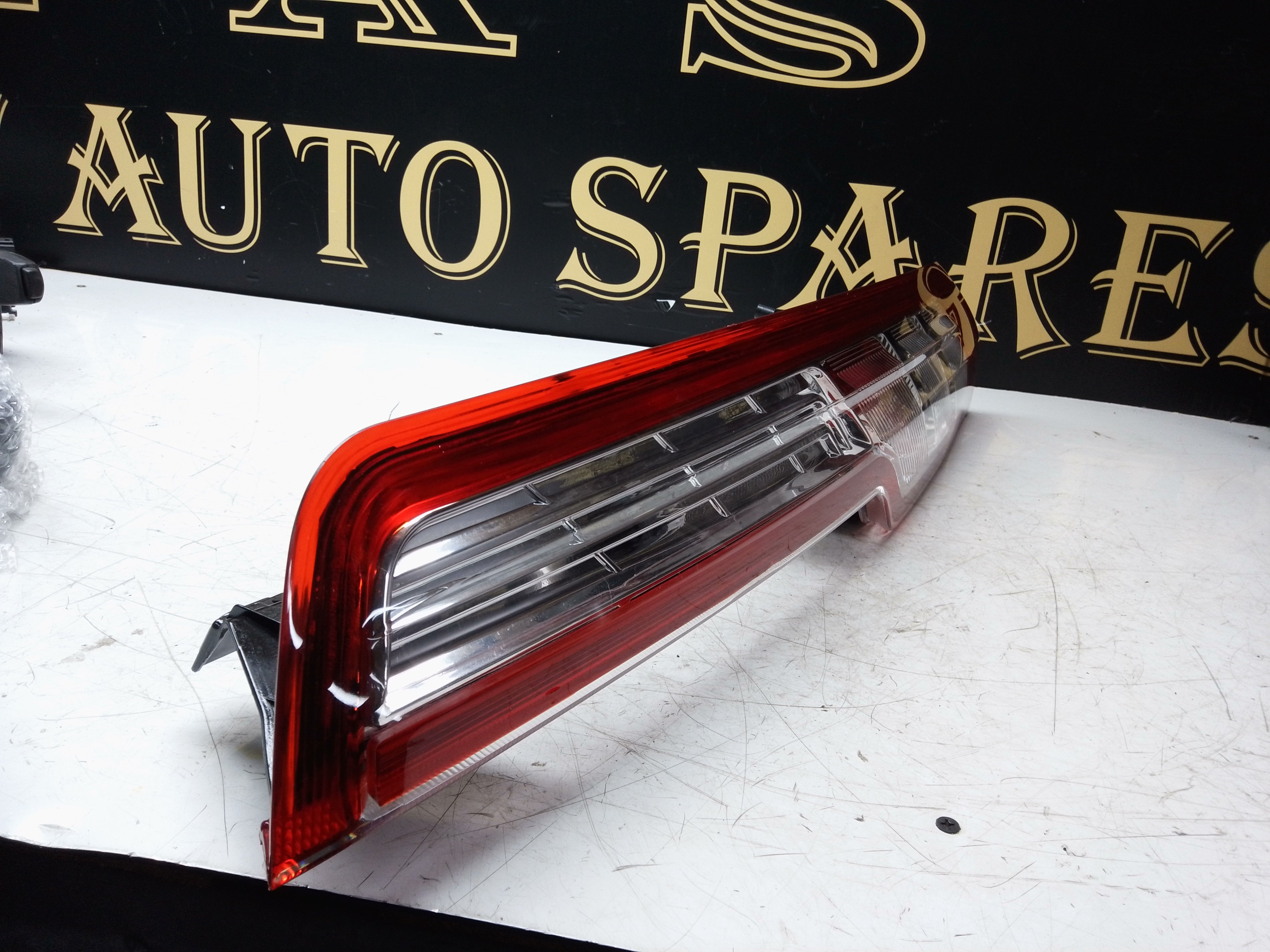 Ford Transit Custom Van 2012–2024 Right Rear Tail Back Lamp (FDTCU110R)