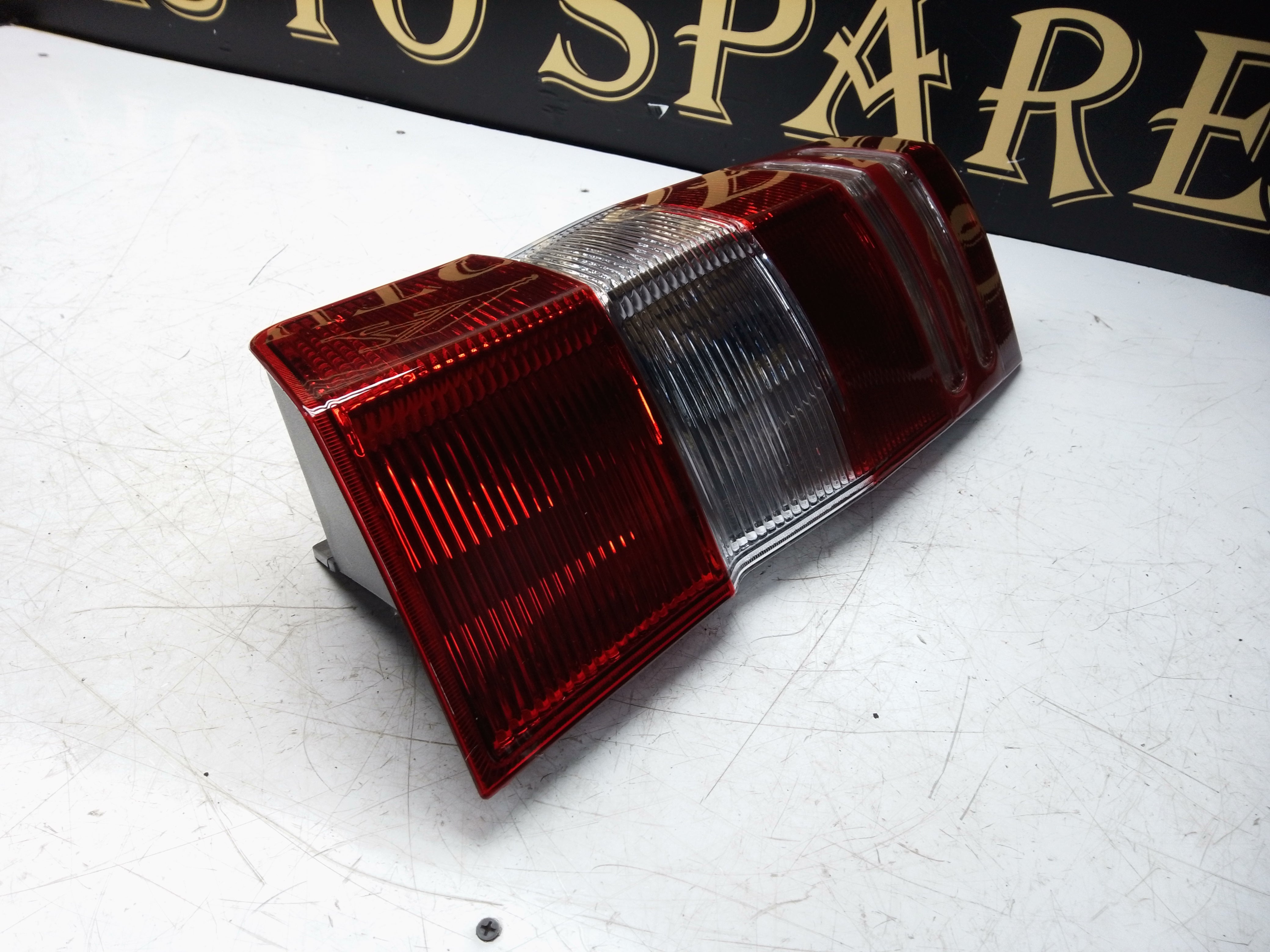 Mercedes Sprinter 2014–2017 Left Rear Tail Light