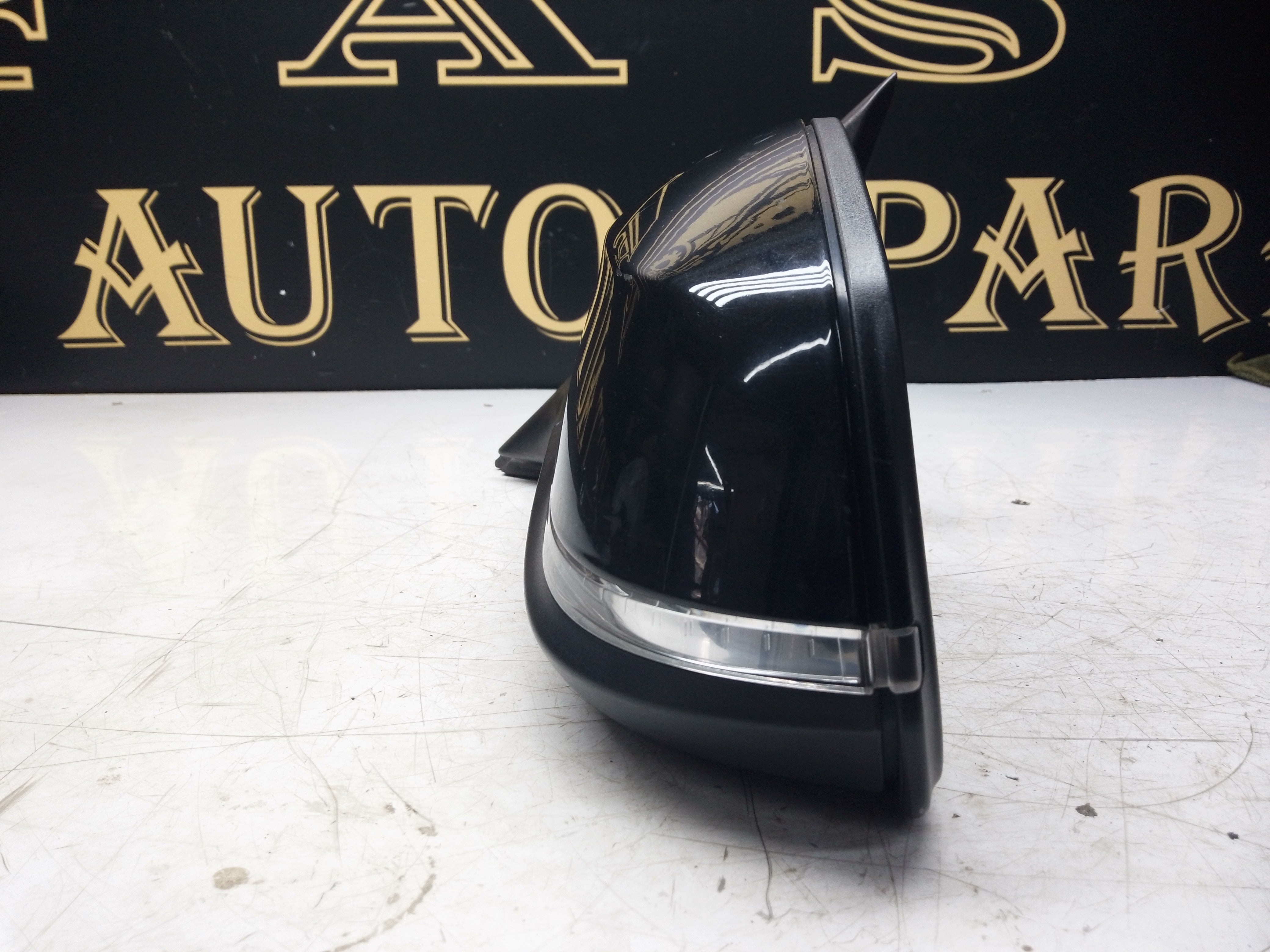 BMW 3 Series F30 2011–2018 Passenger Left Wing Mirror 6 Pin Plug (7258289)