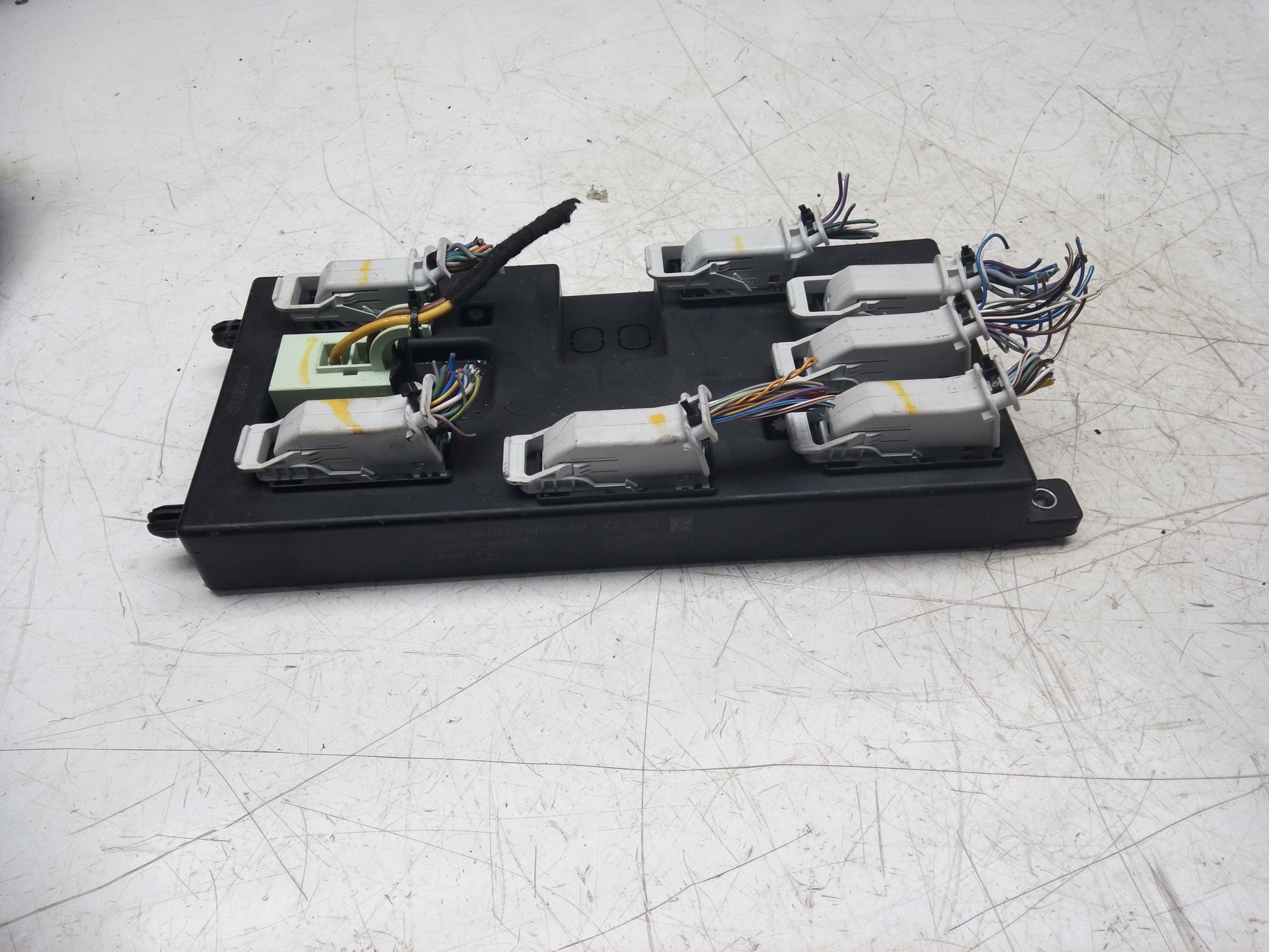 Jaguar XF X260 2017 BCM Body Control Module ECU (GX73-14F041-AM)