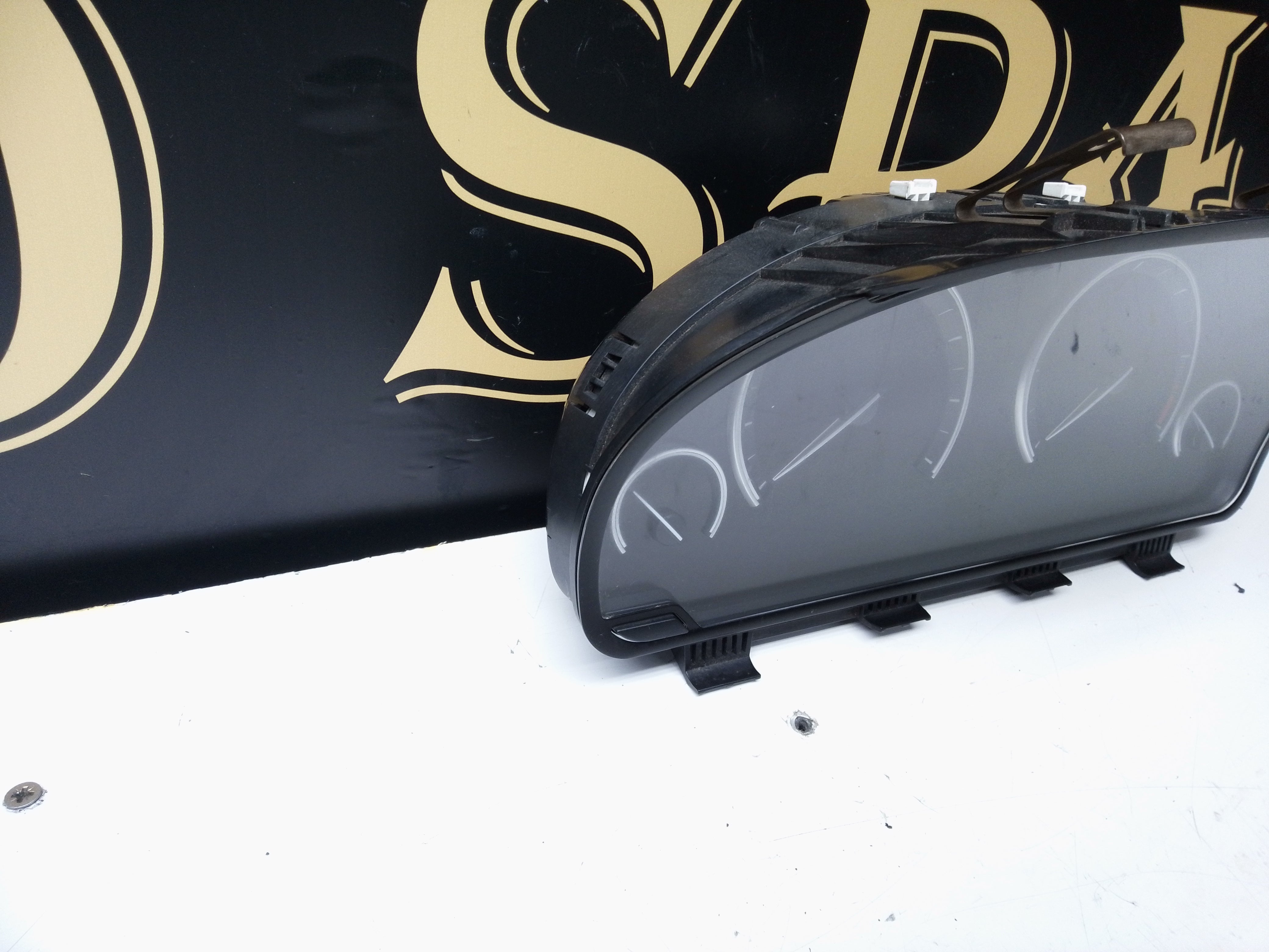 BMW F10 F11 Instrument Cluster/Speedometer Automatic (173884-10) (9363248-01)