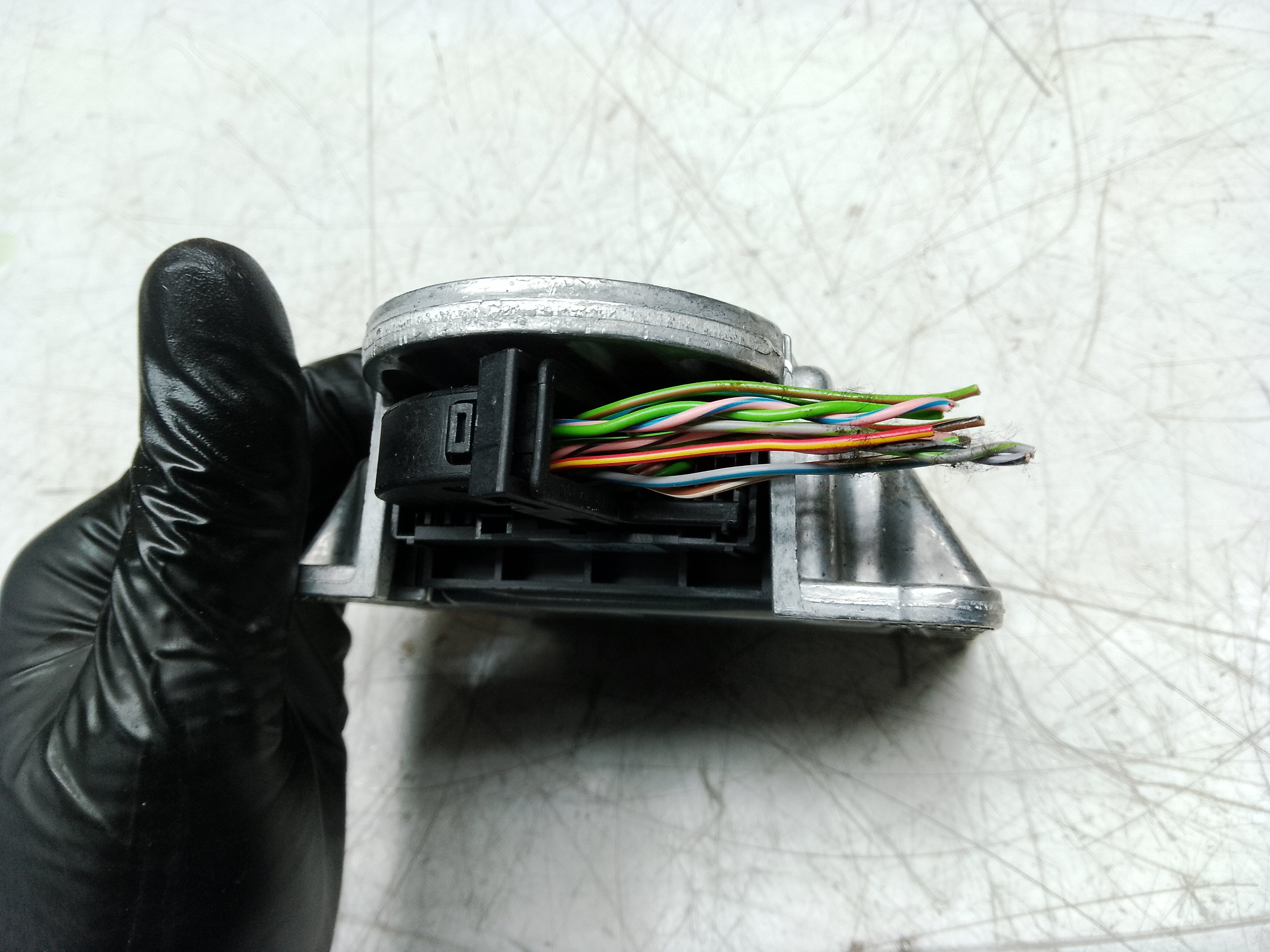 BMW 1 Series F20 F21 2012 Airbag Control Module ECU Unit (6856314)