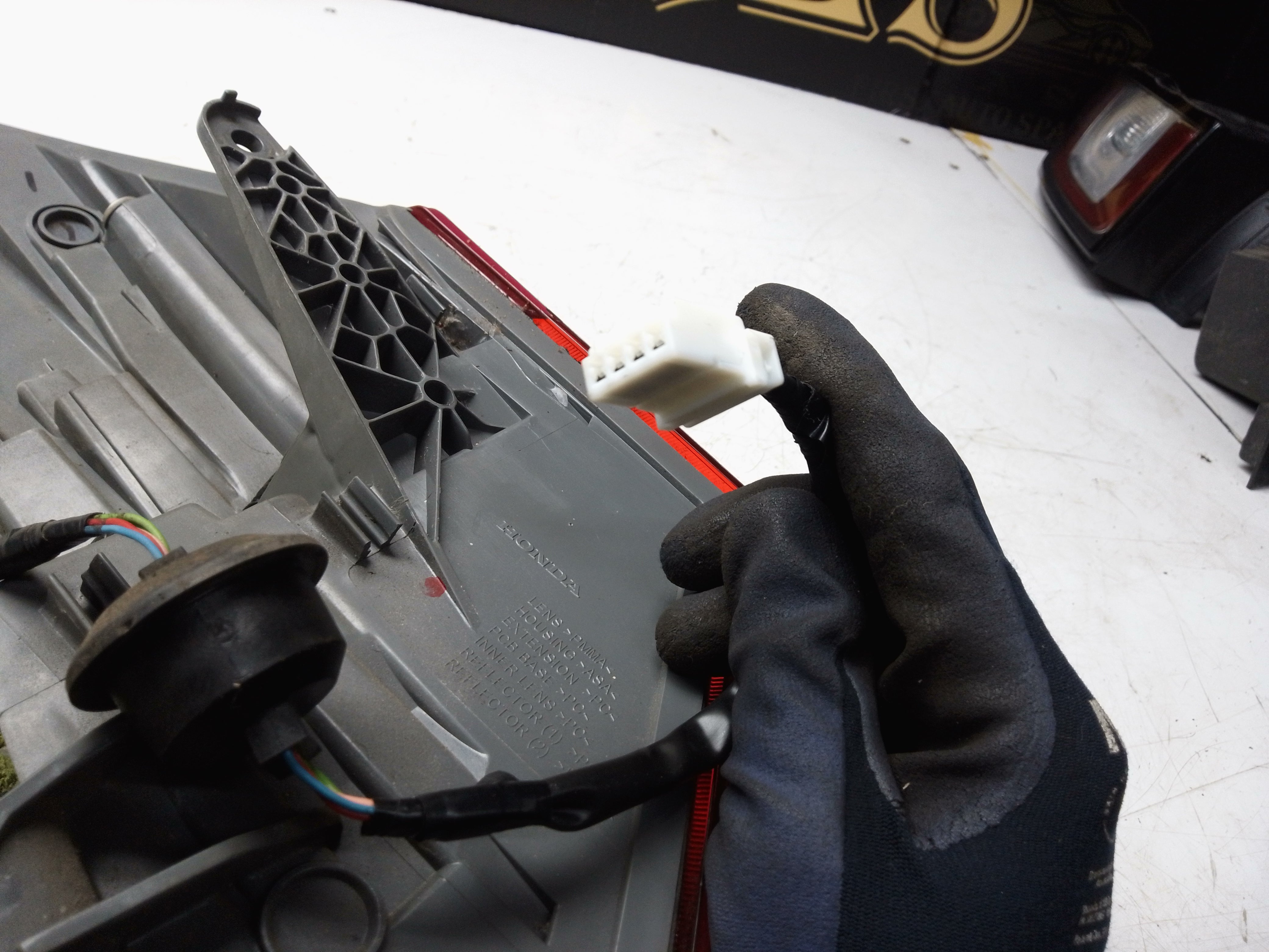 Honda Civic 2012 Right Rear Tail Light (3350ATV0E002 / FR26260202)