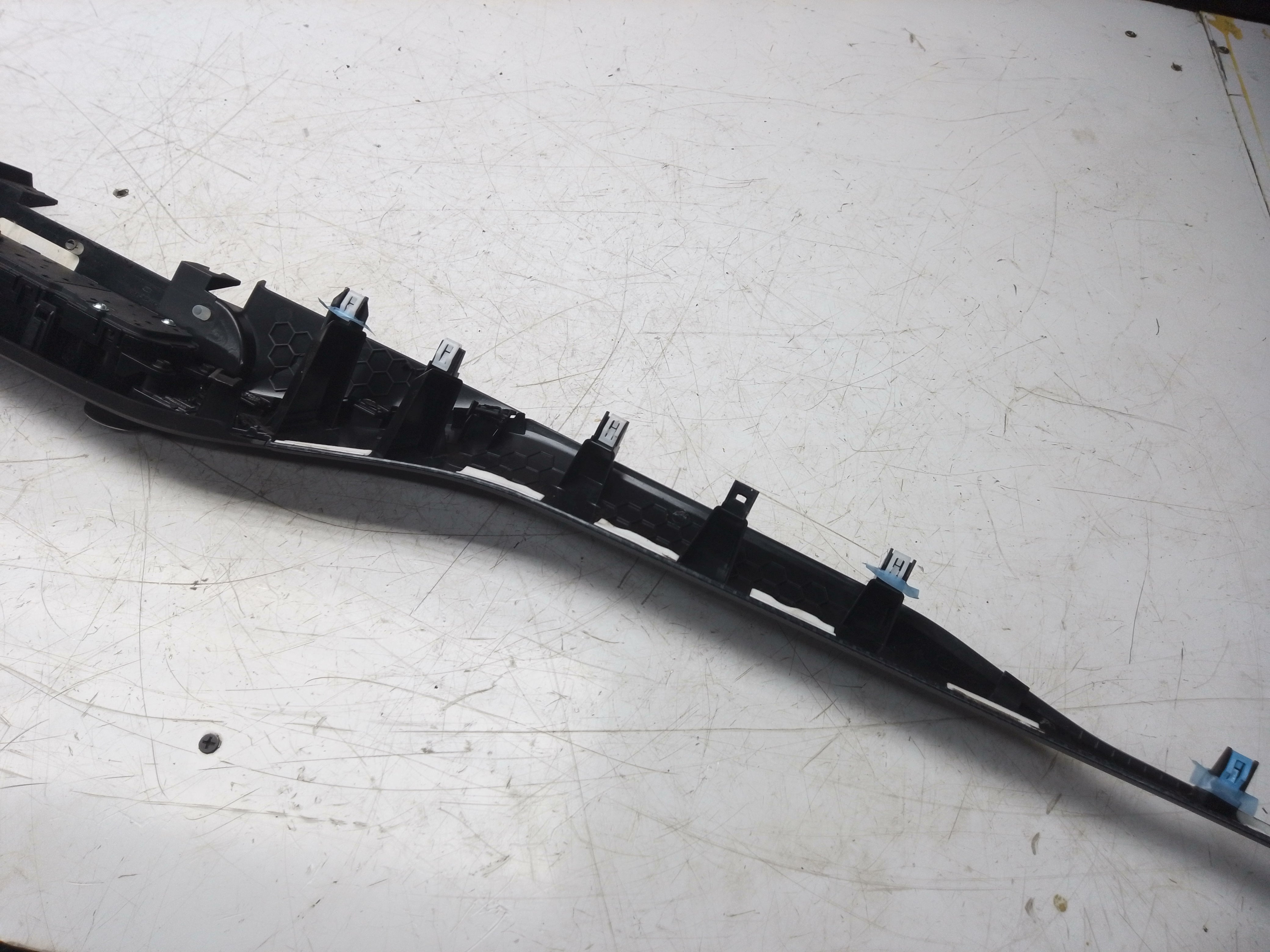 Ford Focus Stereo Multimedia Control Switch Panel 2019 (JX7T-18K811-AC)