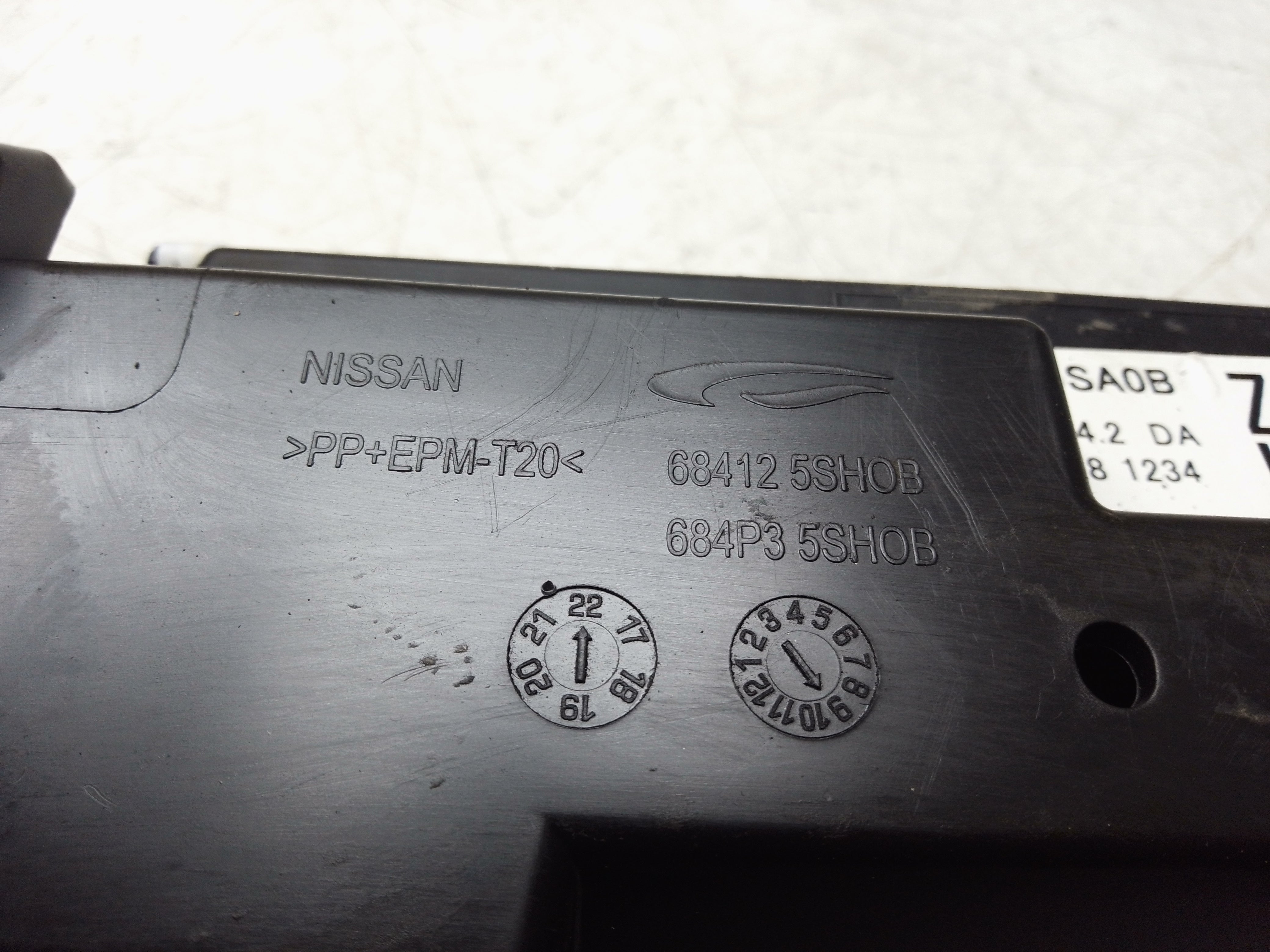 Nissan Leaf 2017-2024 Climate Control Heater Control Panel (27500 5SA0B)