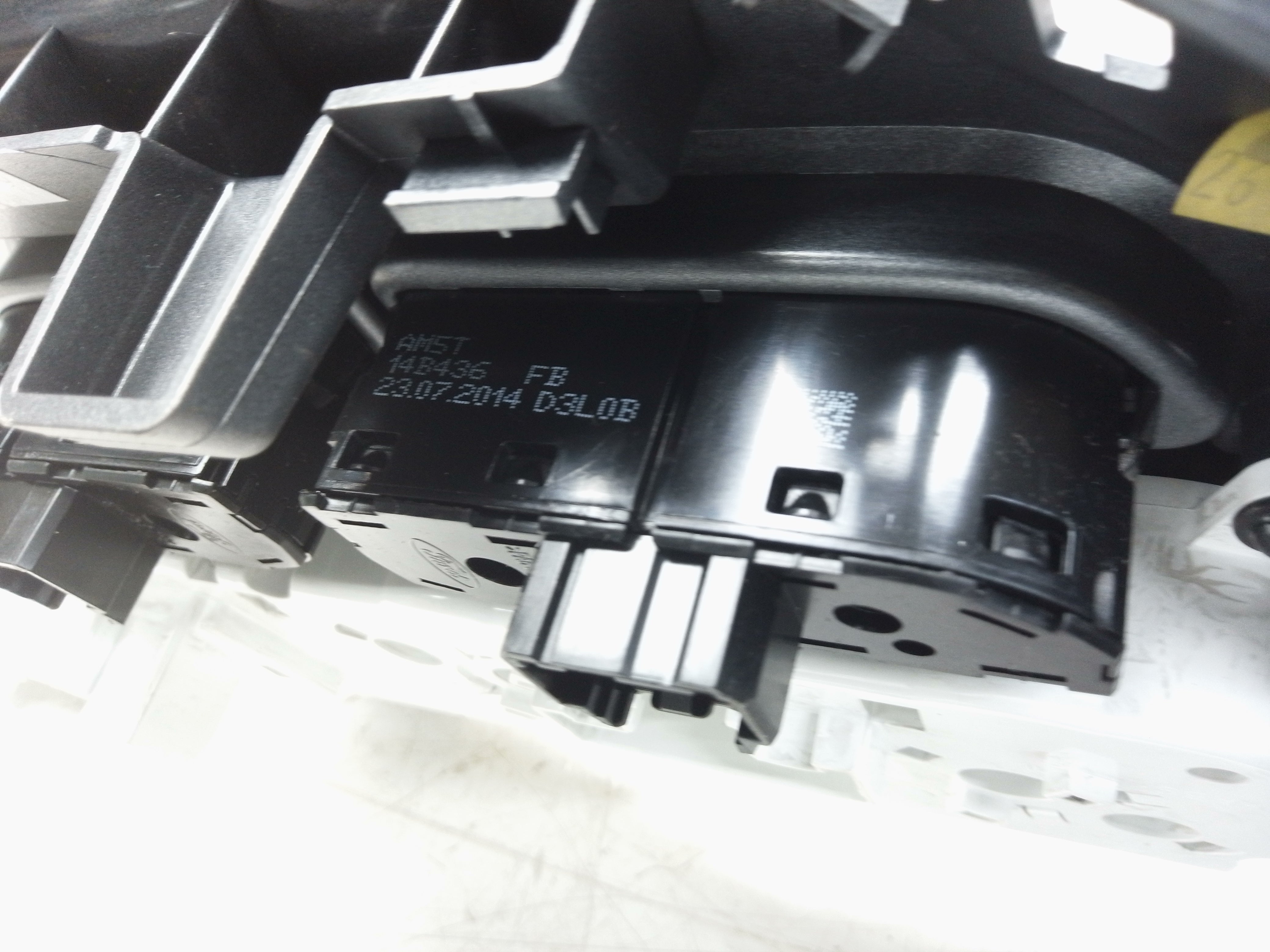 Ford Focus Control Panel Switch Fascia With Stop/Start (2011–2015) (BM51-18522) (BK2T-19980)