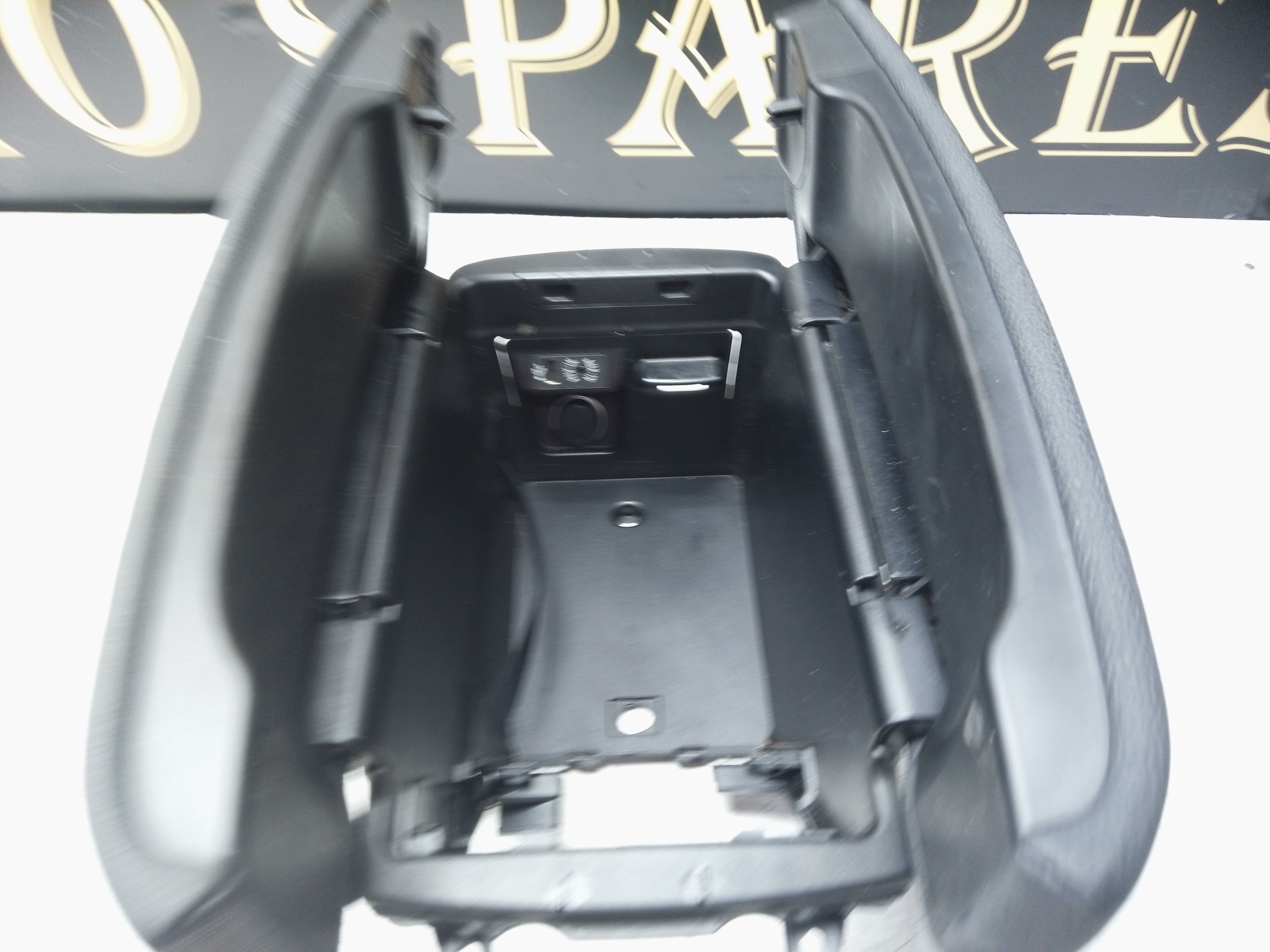 BMW X5 F15 2013-2018 Armrest Centre Console (9251992)