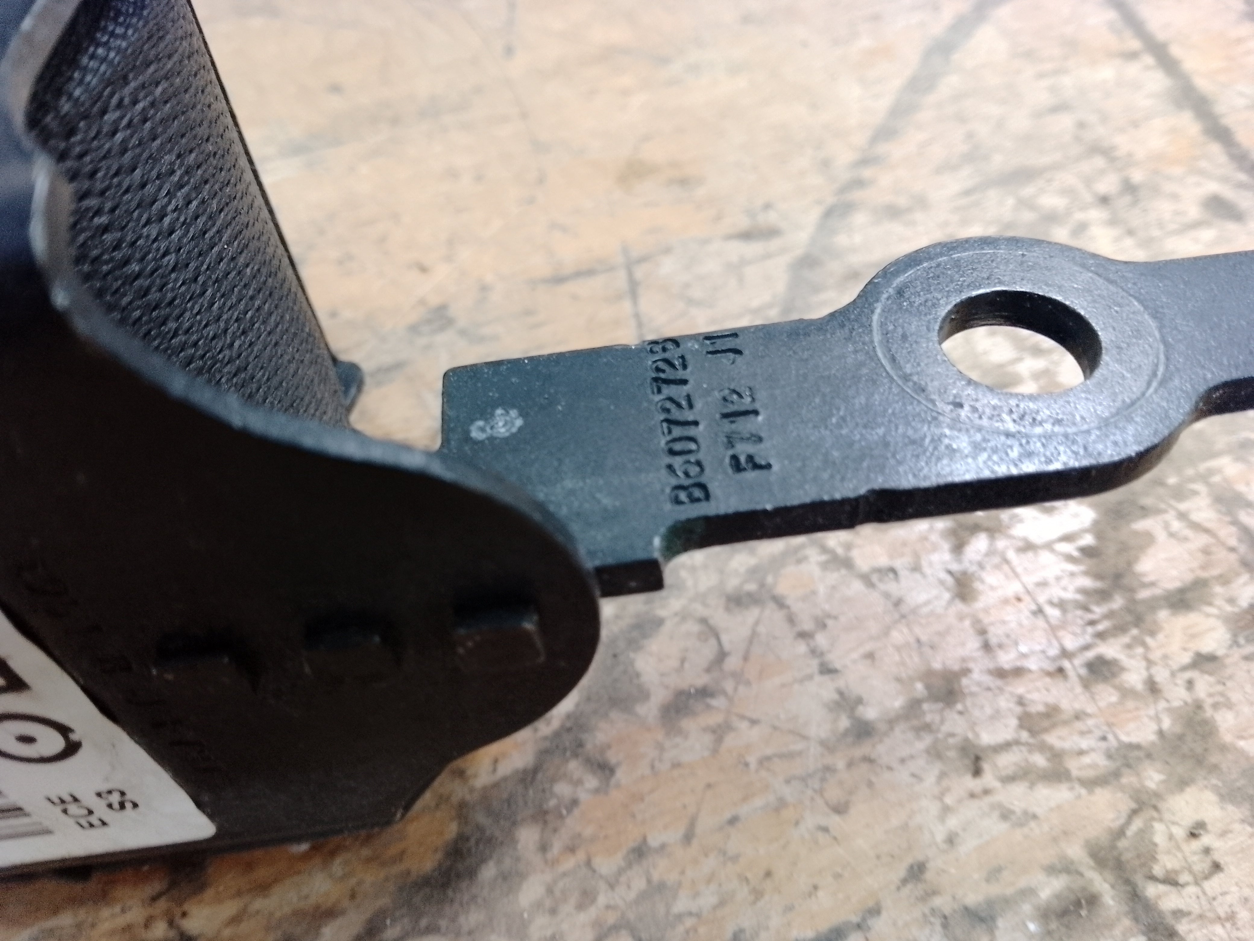 BMW 3 Series F30 2011–2019 Rear Seat Belt – Left or Right (619185300E)