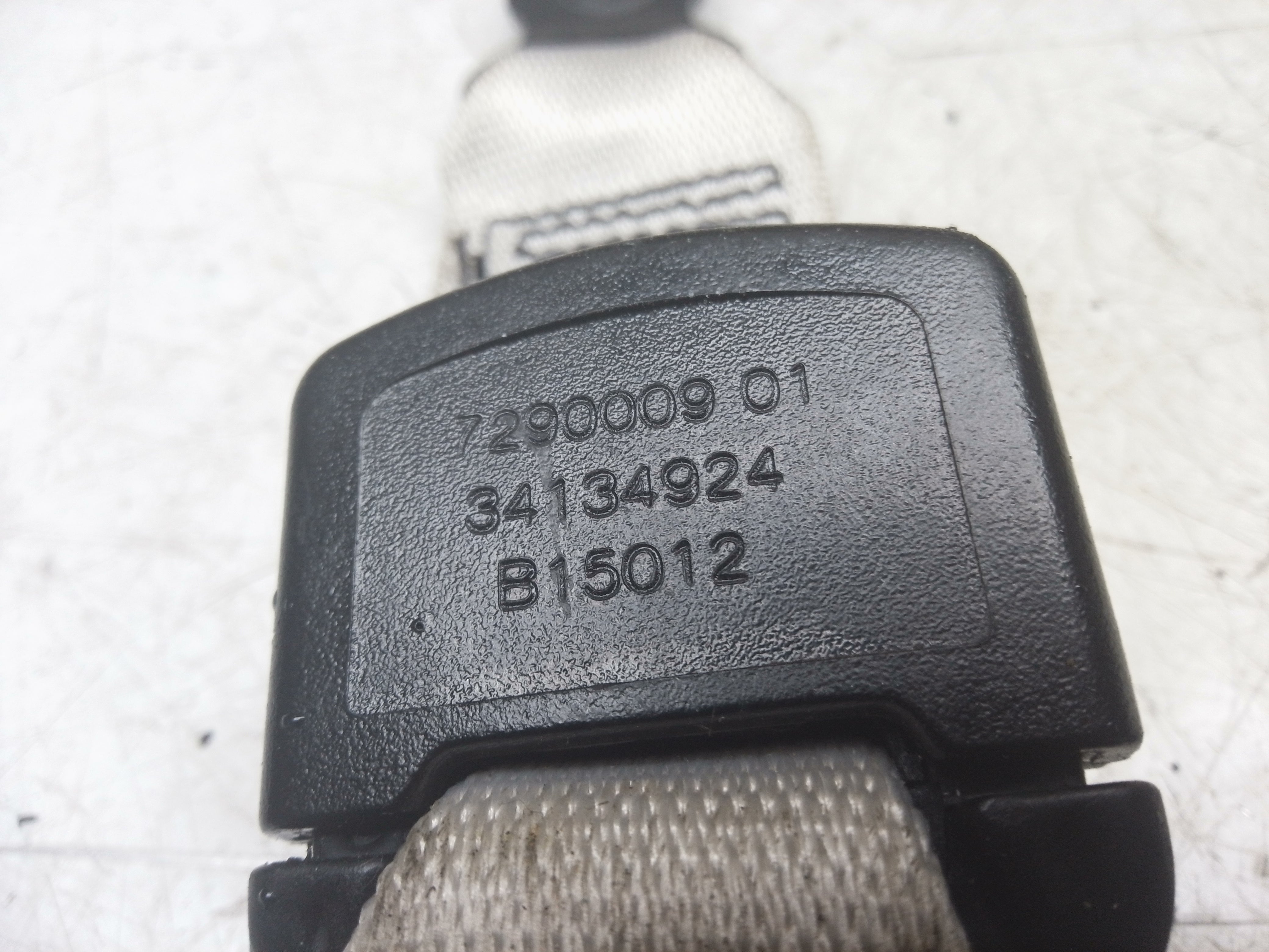 BMW 6 Series F06 M6 Gran Coupe Rear Middle Seat Buckle (34134924)