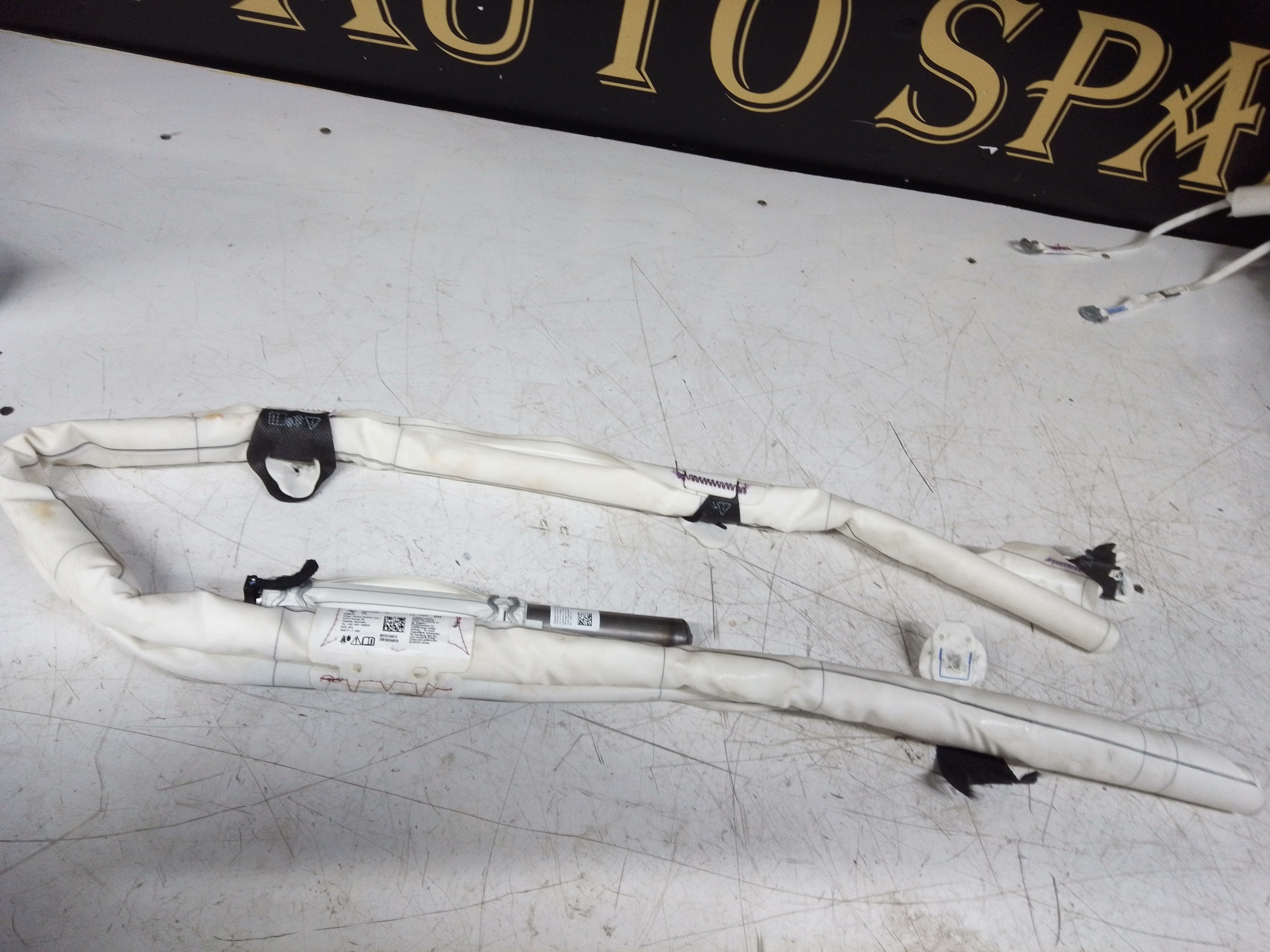 BMW 3 Series F30 / F80 Right Side Roof Safety Curtain SRS (7221046)