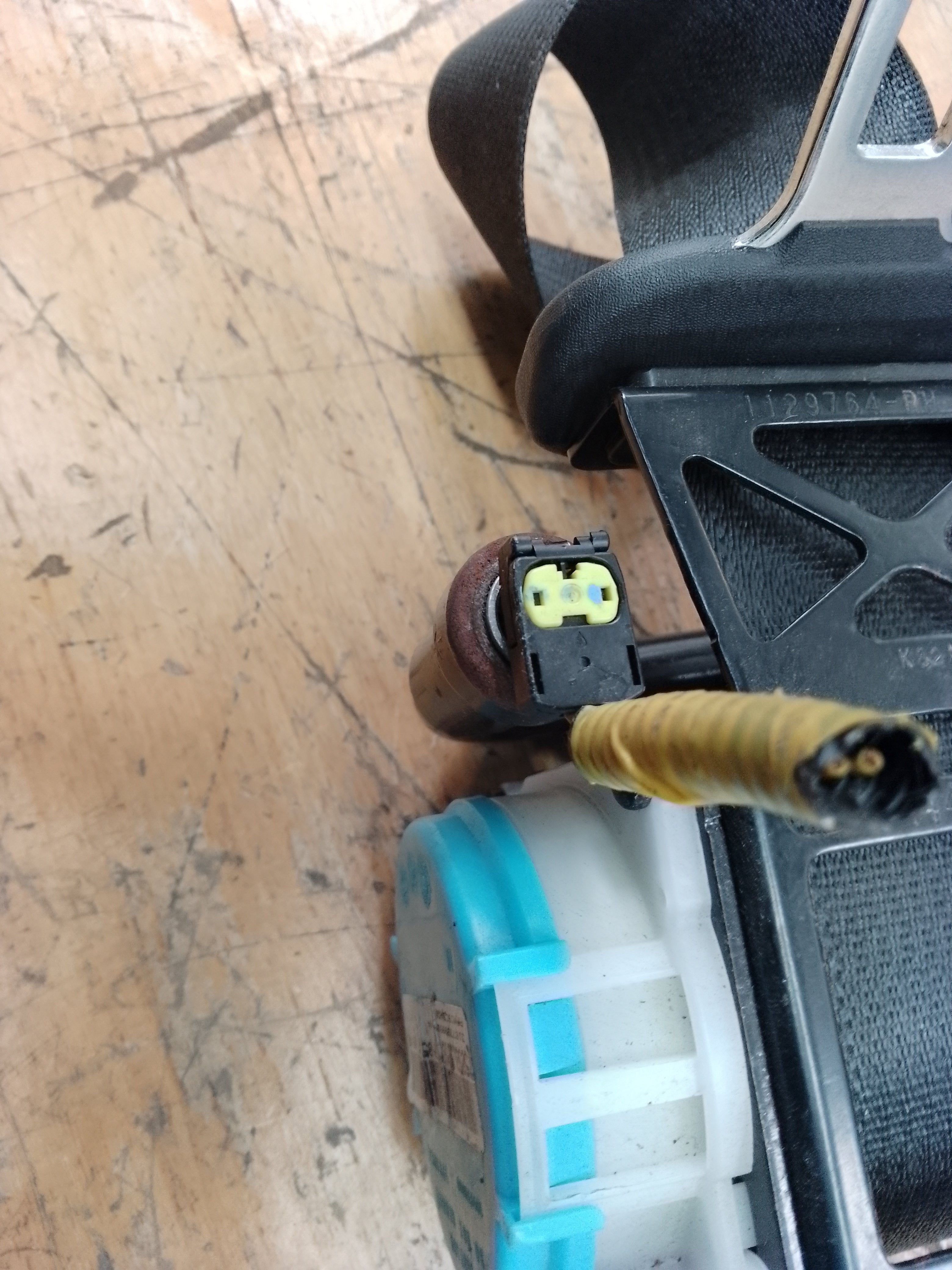 Toyota C-HR 2017-2023 Rear Right Seat Belt (73360-F4011) (73360F4011)