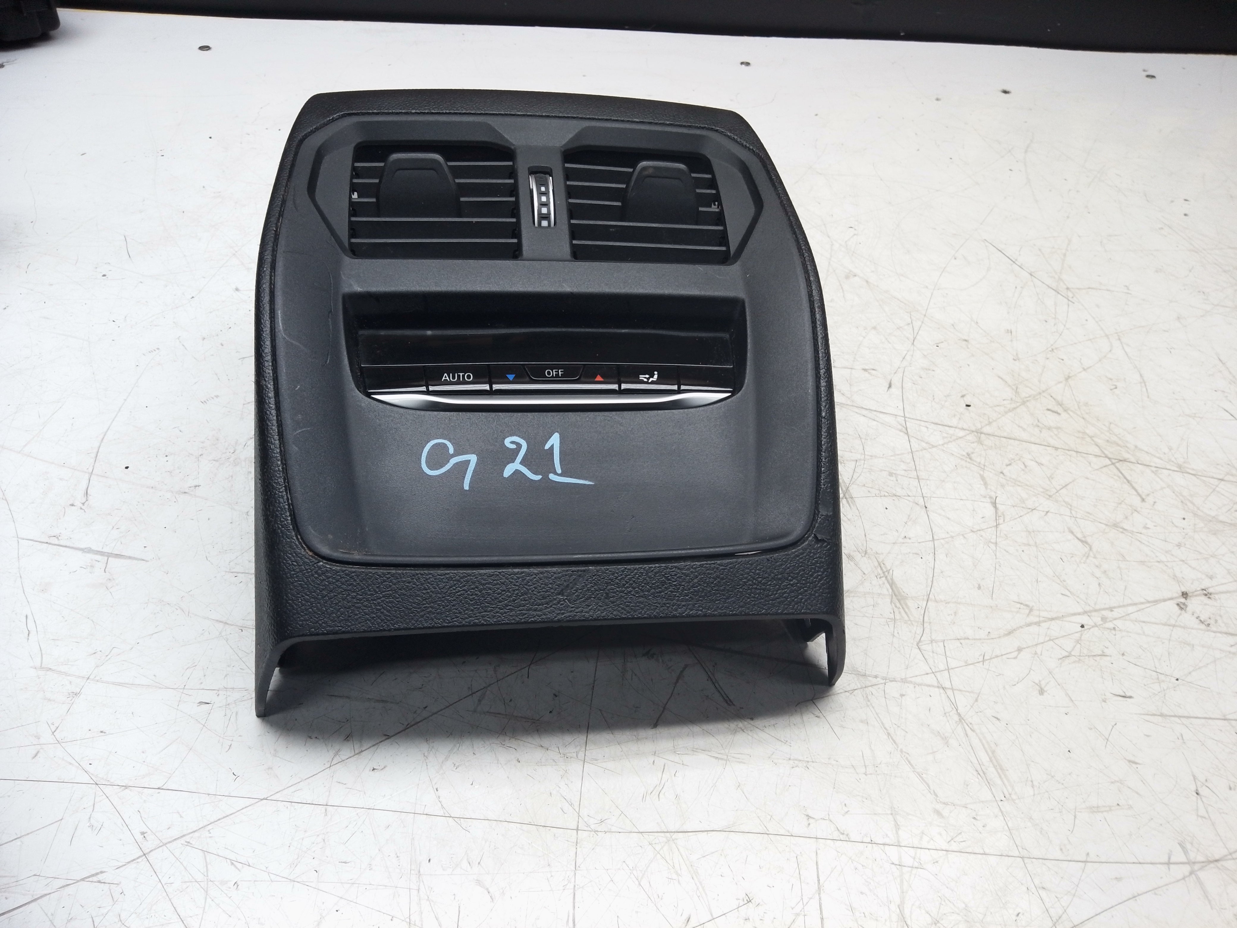 BMW 3 Series G20 G21 Rear A/C Heater Climate Control Panel Switch + Air Vents (9493012)