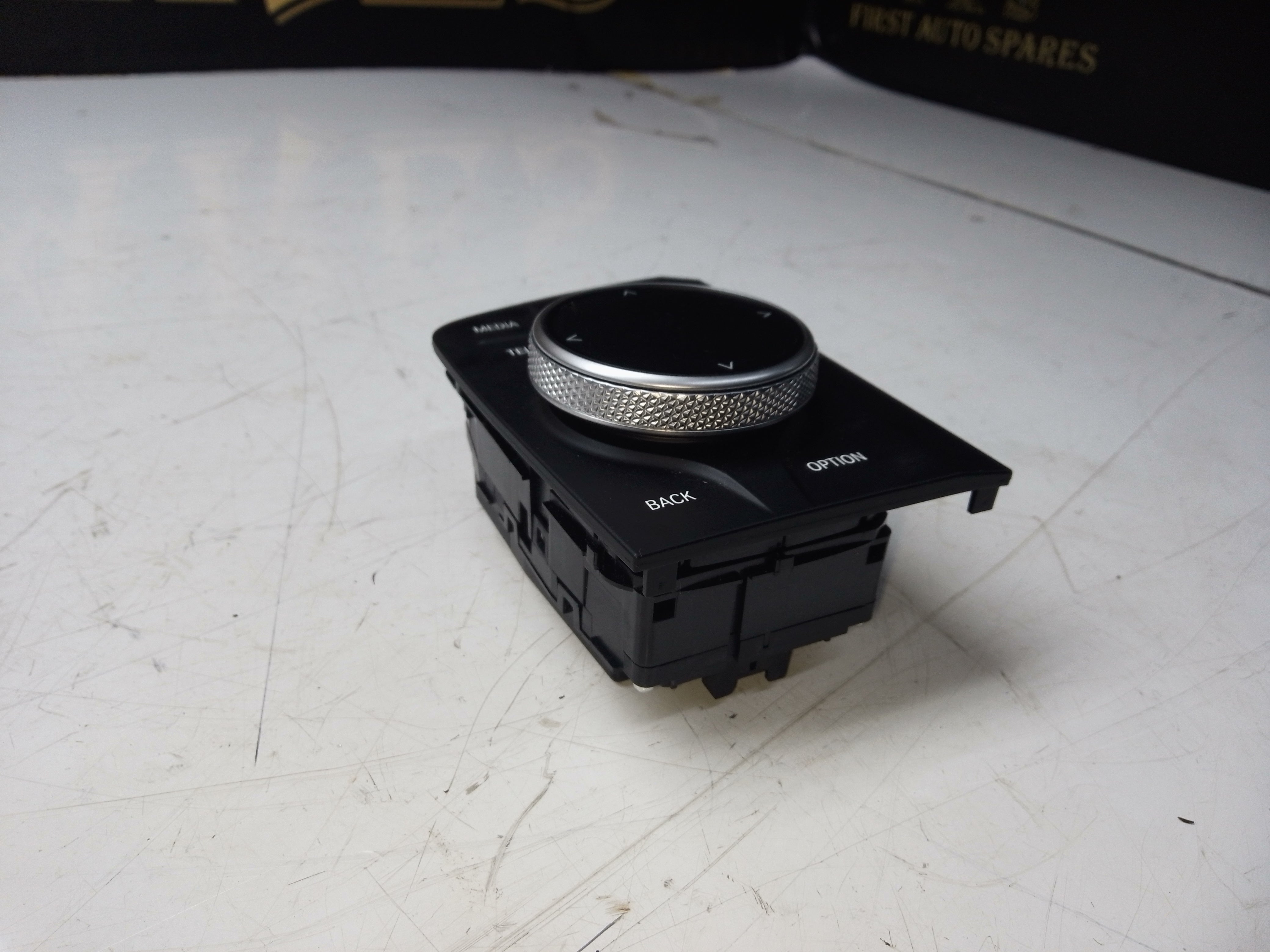 BMW i4 Series Multimedia Controller G26, G20, G21, G22, G23 (5A371C7)