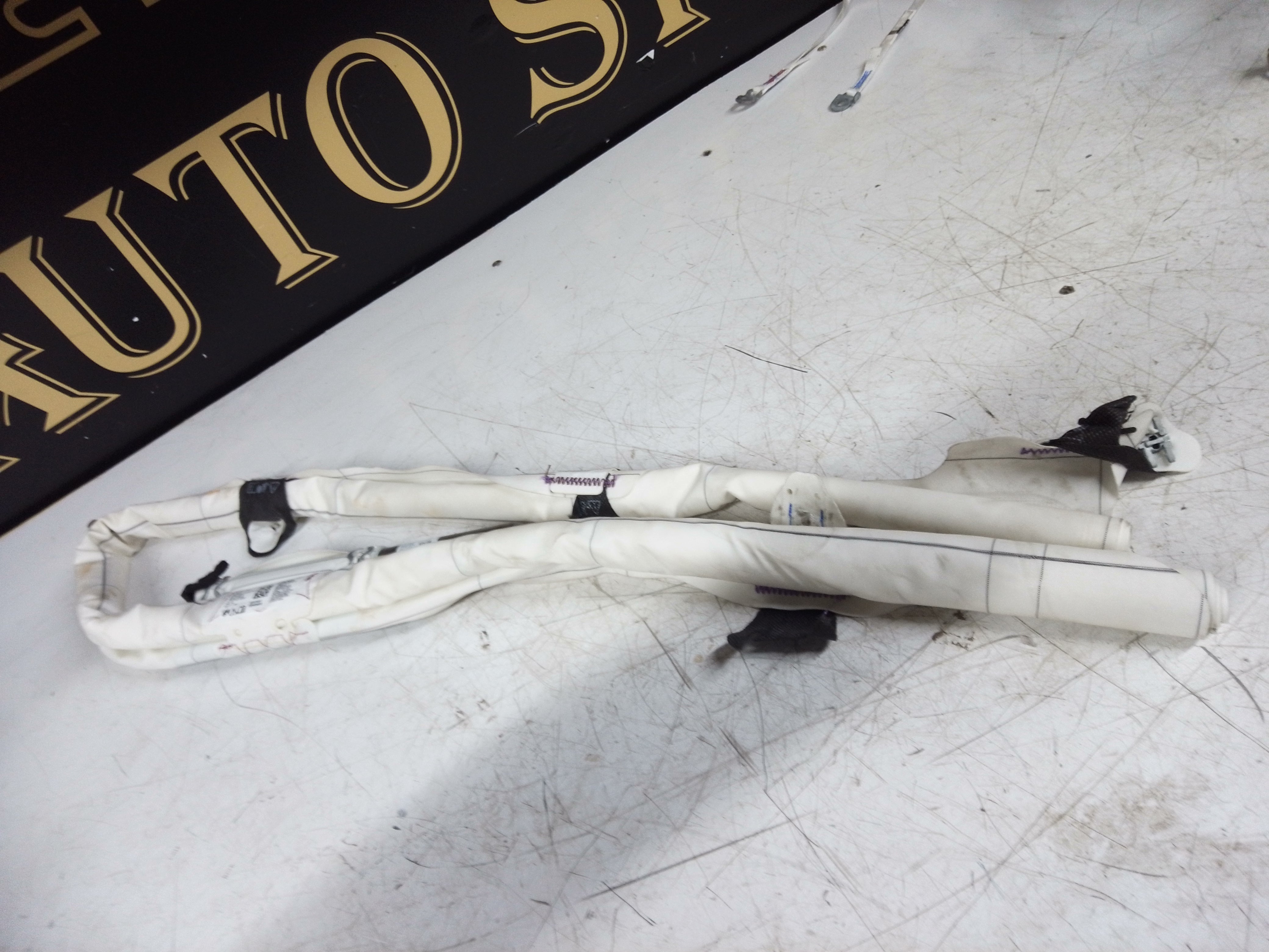 BMW 3 Series F30 / F80 Right Side Roof Safety Curtain SRS (7221046)