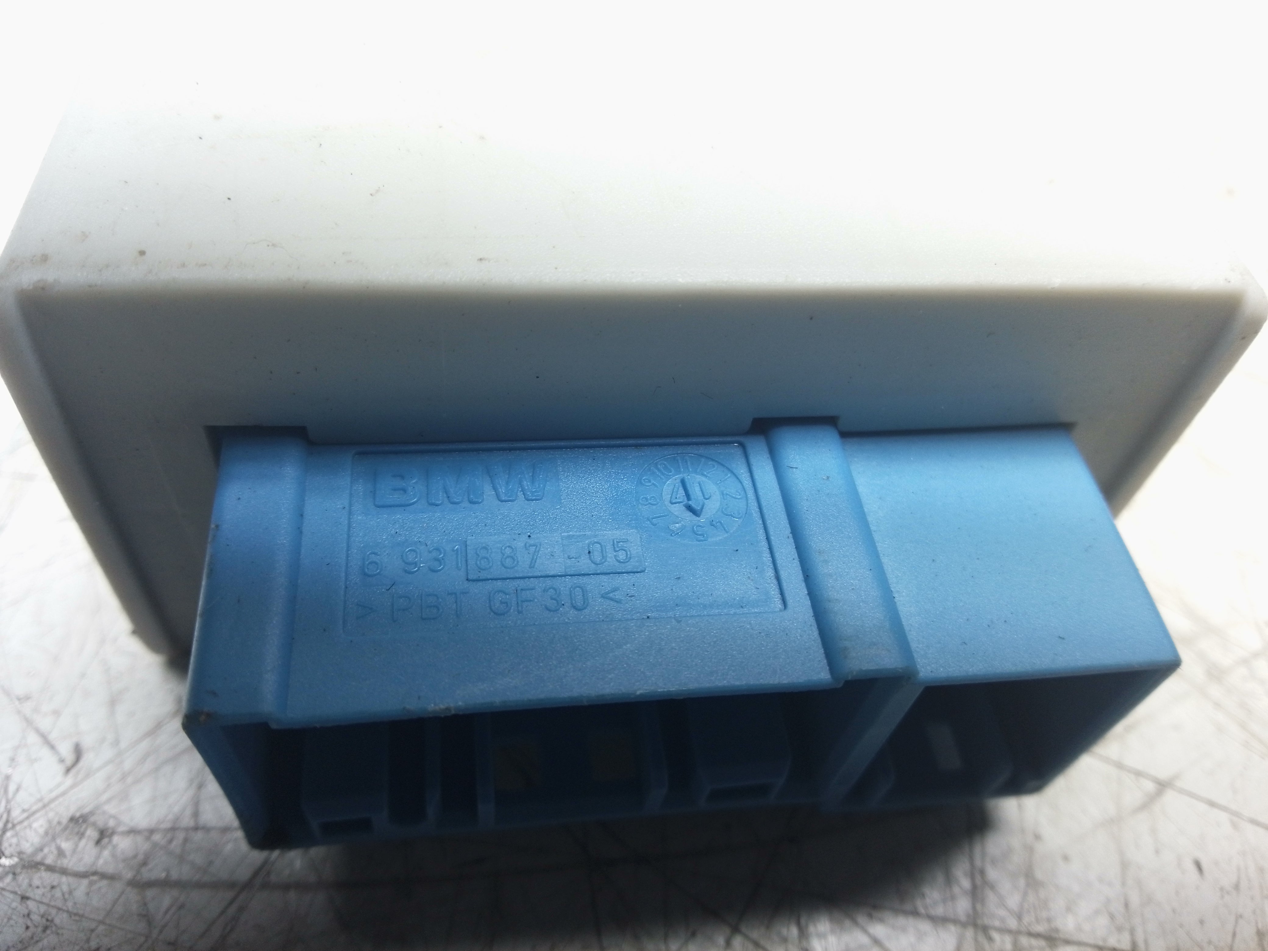 BMW F30  G30 G11 Hybrid Petrol Fuel Tank Control Module ECU (8482670)