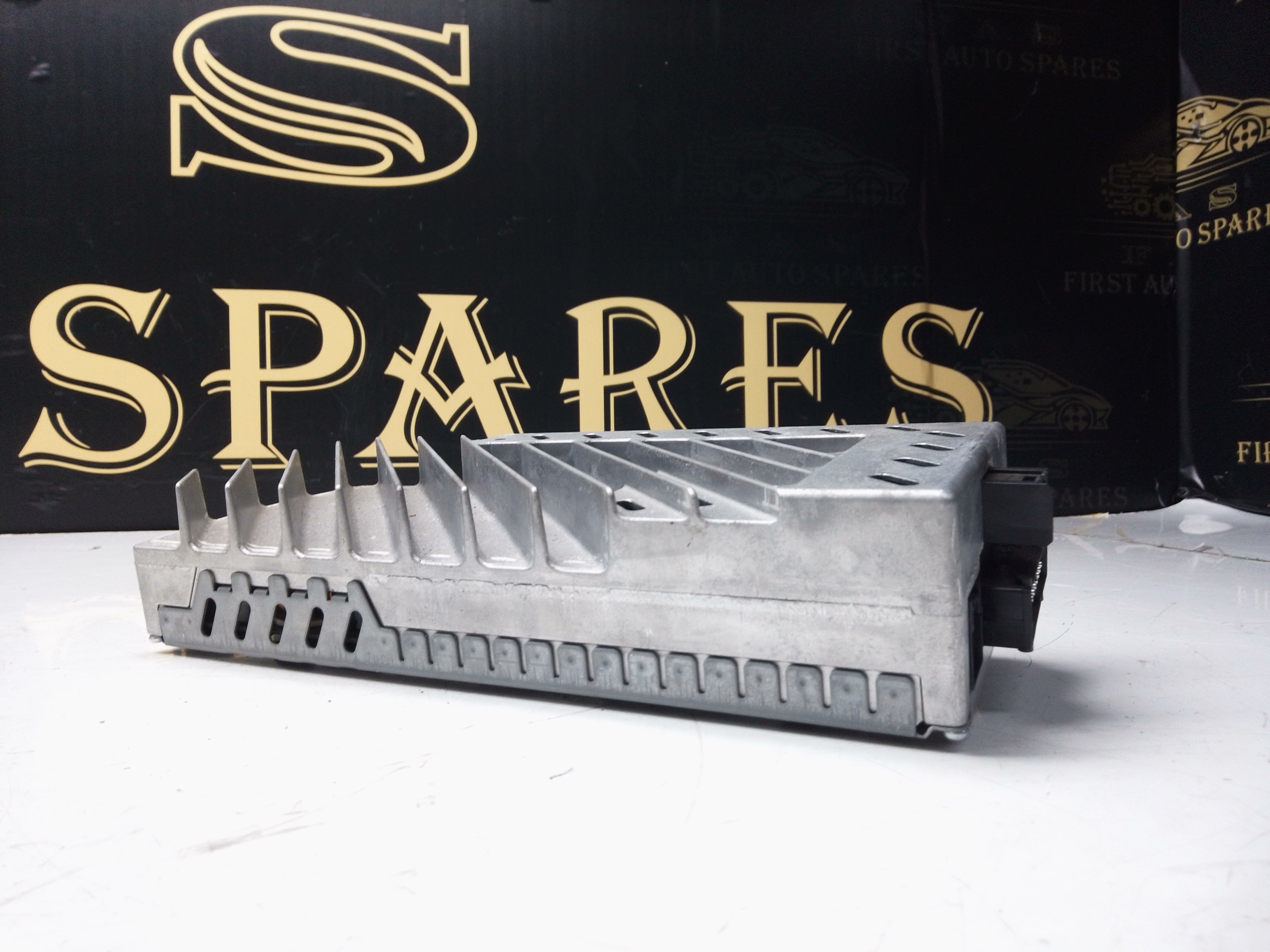 BMW F30 F31 F32 F33 F36 F80 F82 F83 F10 Harman Kardon Audio Amplifier (9393186)