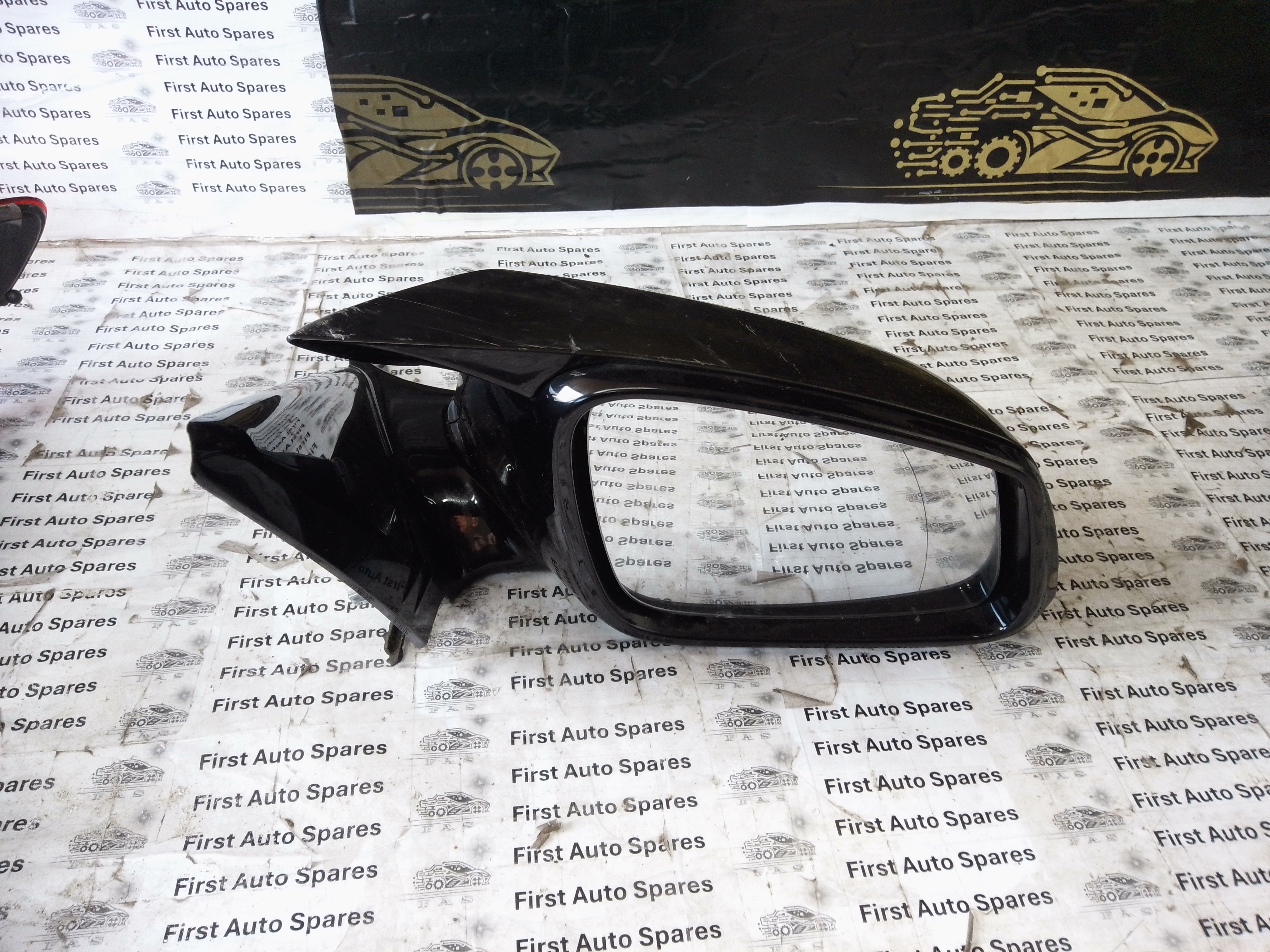 BMW 1 Series F20 O/S Driver Right Wing Mirror 6 Pin (20202004) (2020.2004)