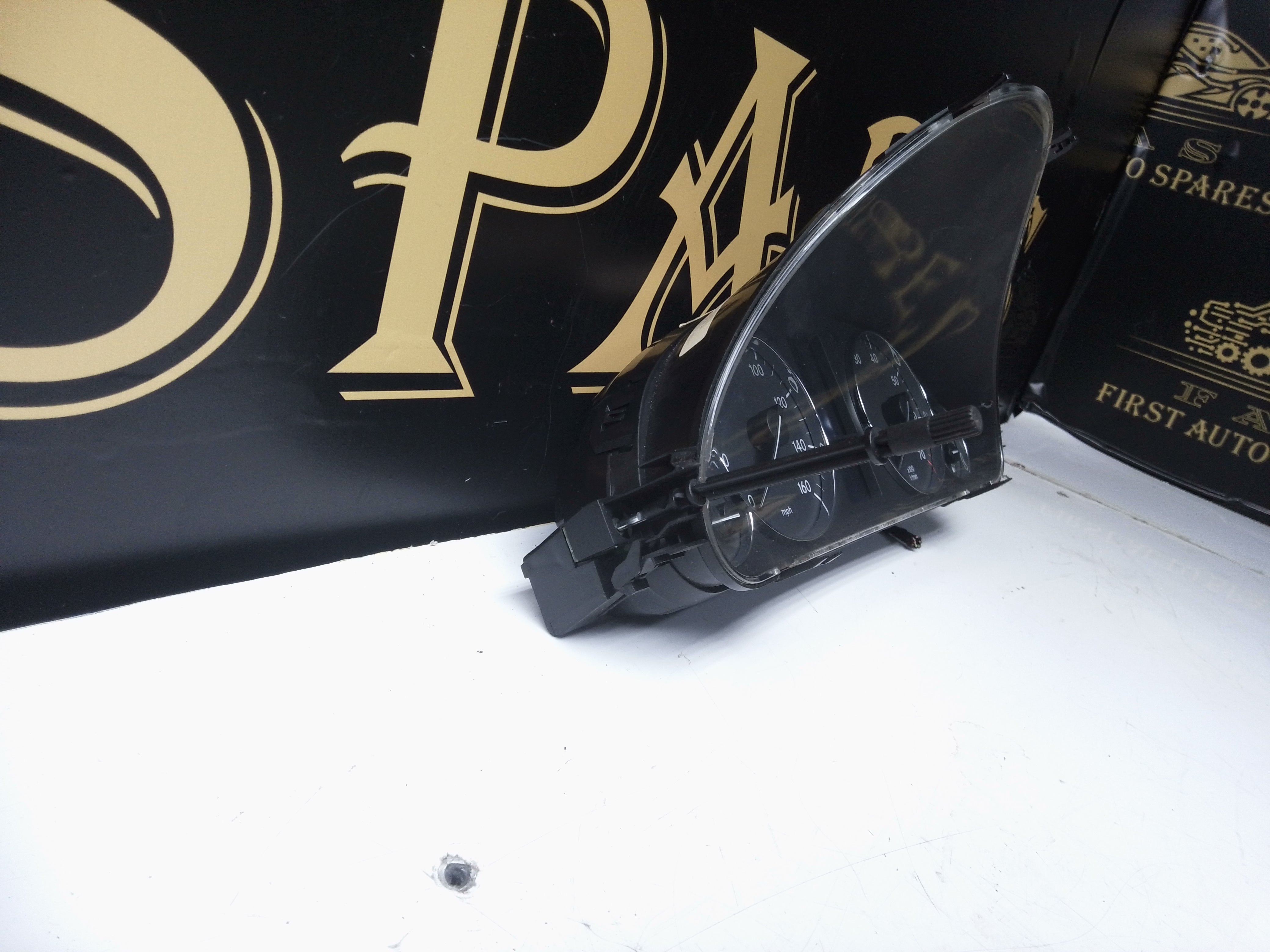 Mercedes-Benz C & Sprinter Speedometer Instrument Cluster (A2035405148)