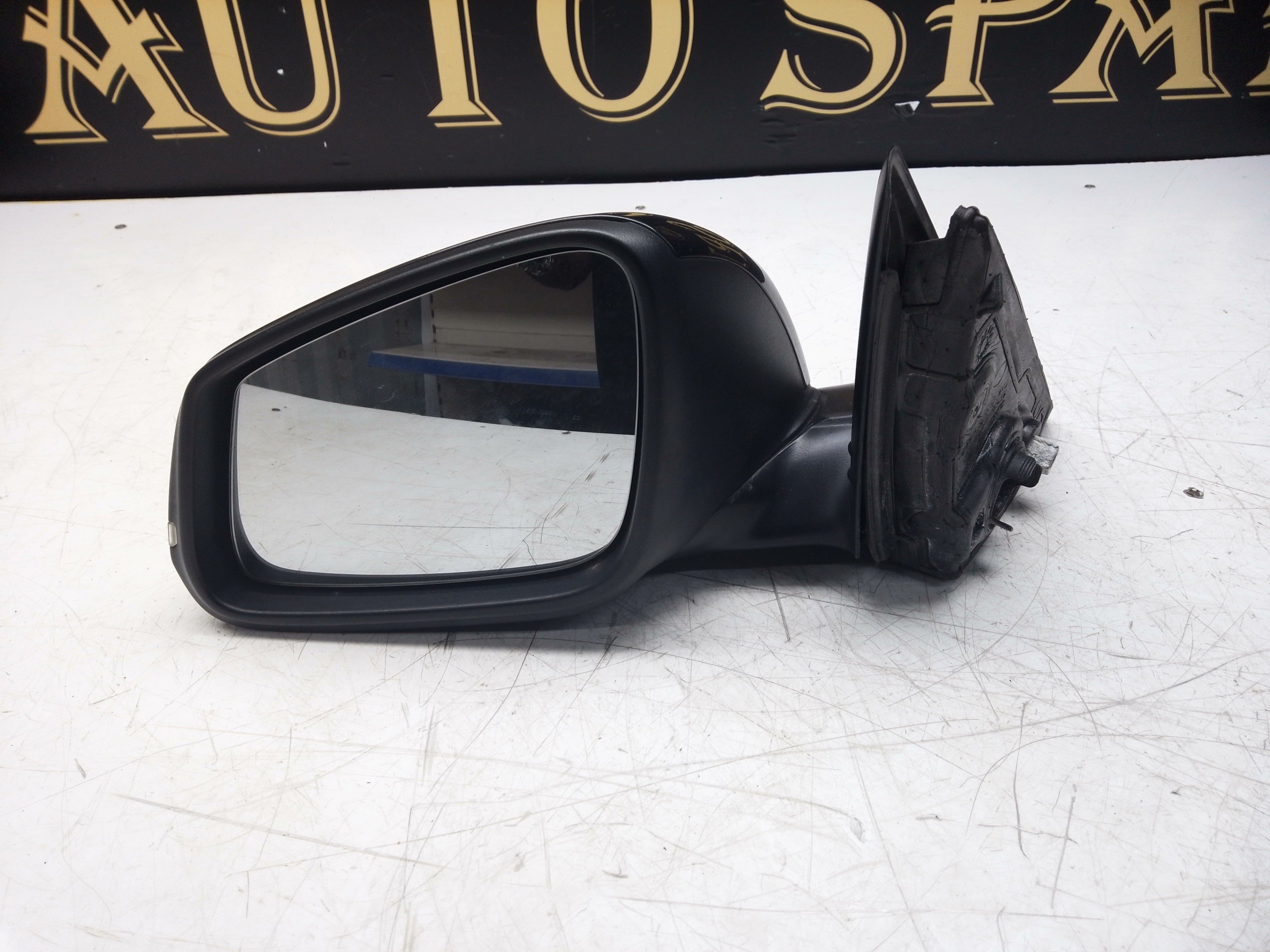 BMW 3 Series F30 2011–2018 Passenger Left Wing Mirror 6 Pin Plug (7258289)