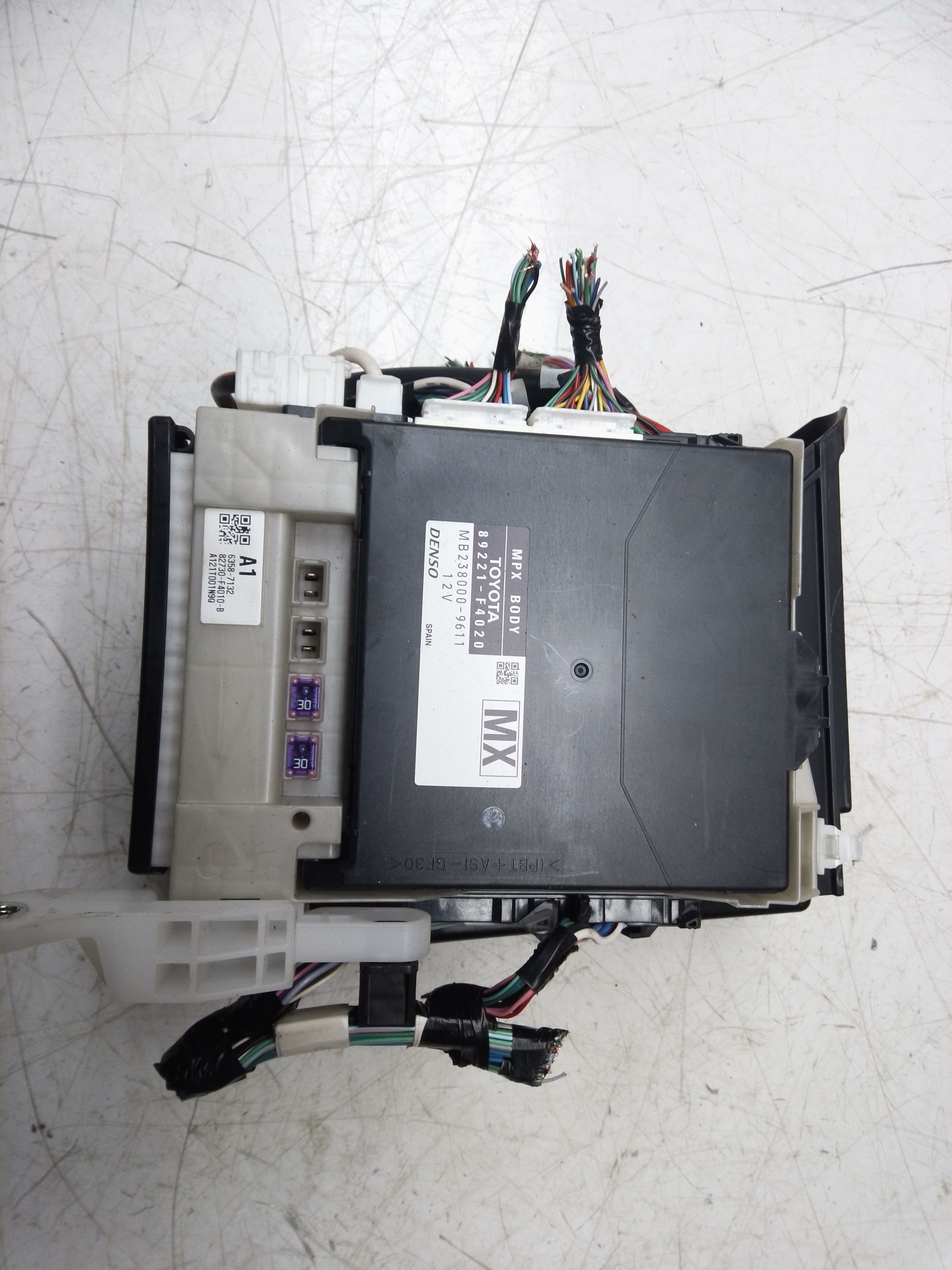 Toyota C-HR Body Control Module 1.8 Hybrid (89221-F4020)