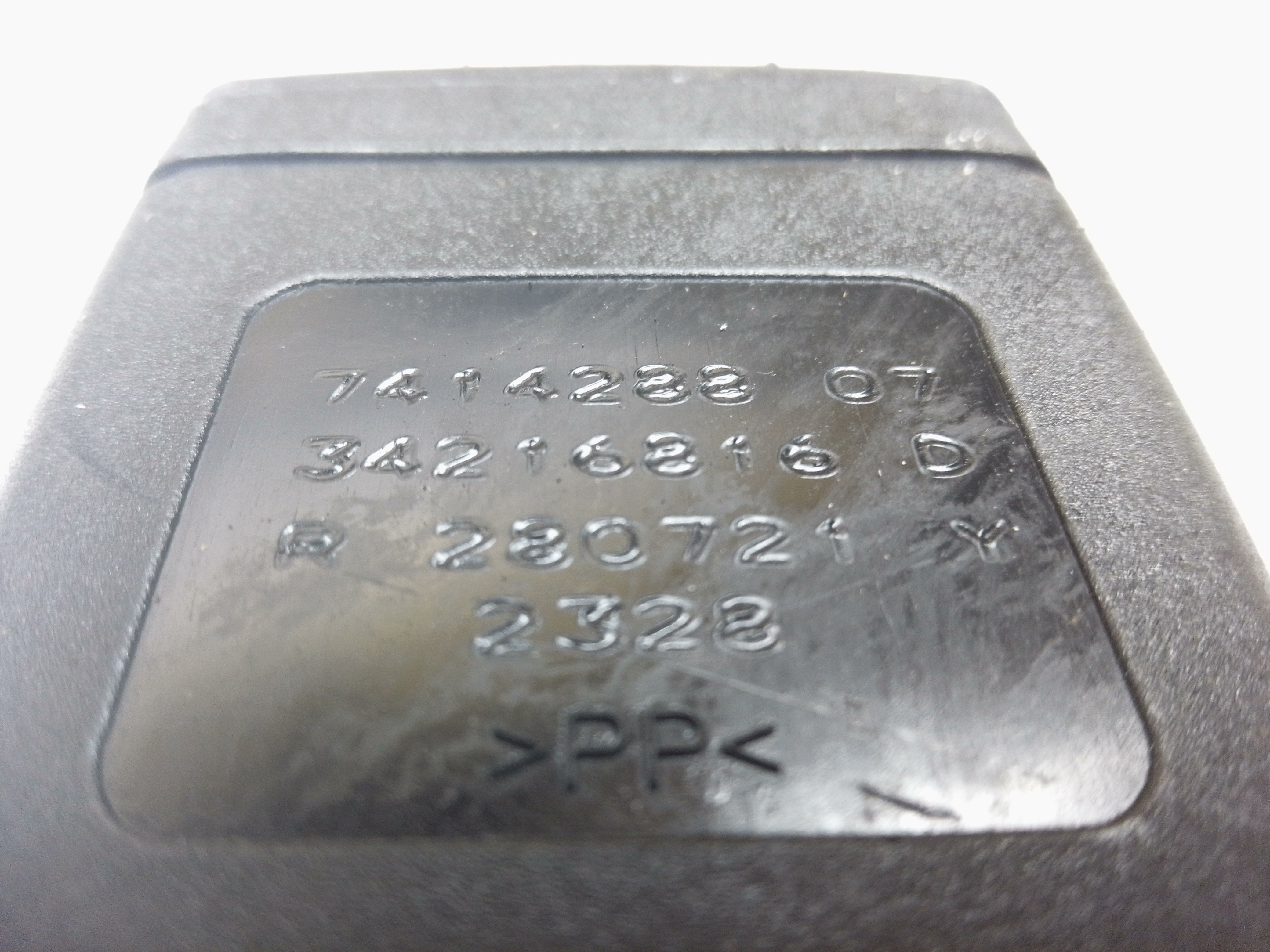 BMW X3 X4 G01/G02 Right Rear Seat Belt Buckle (34216817B)