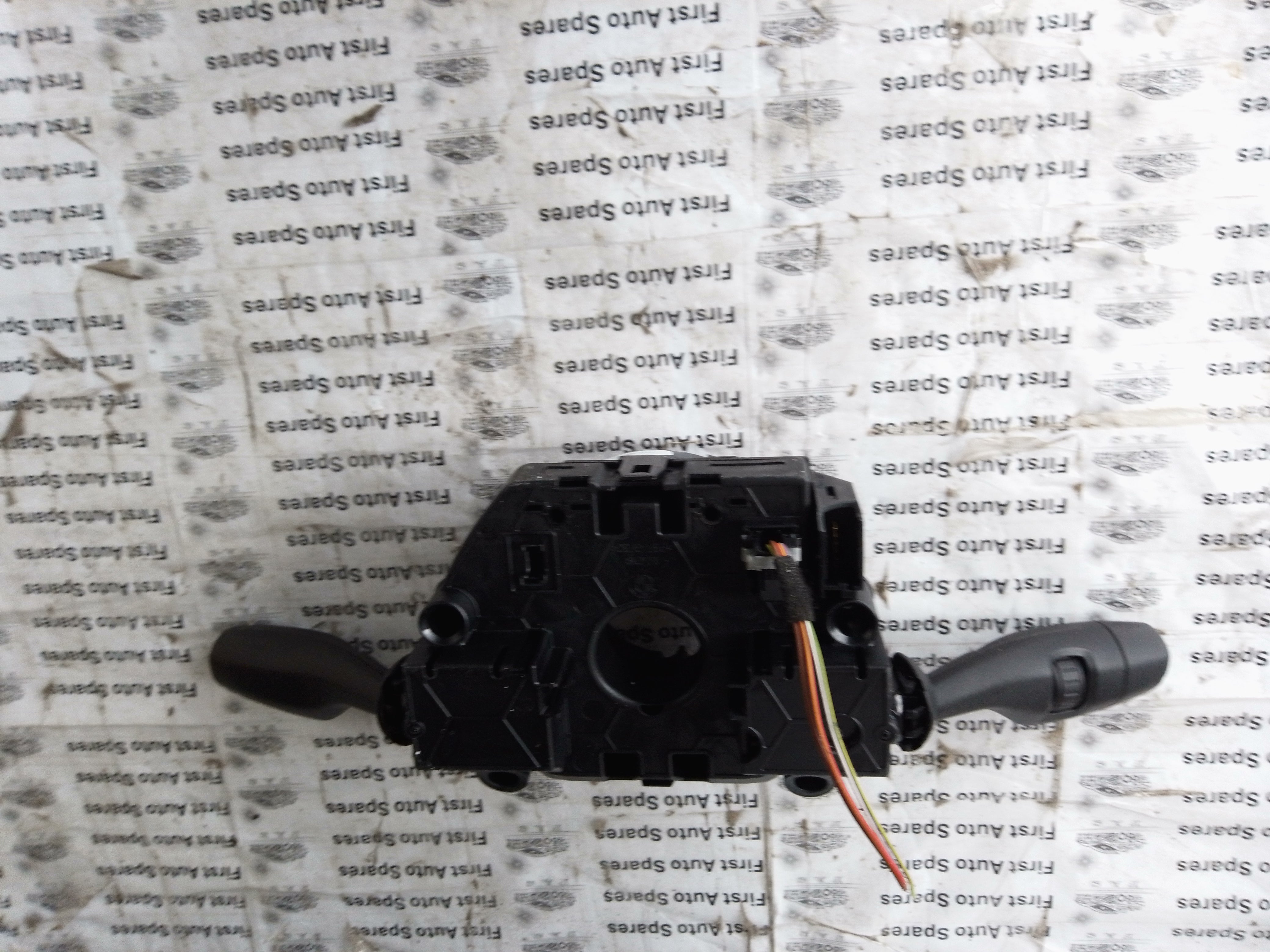 BMW X1 F48 Wiper & Indicator Switch Stalks (6827369)