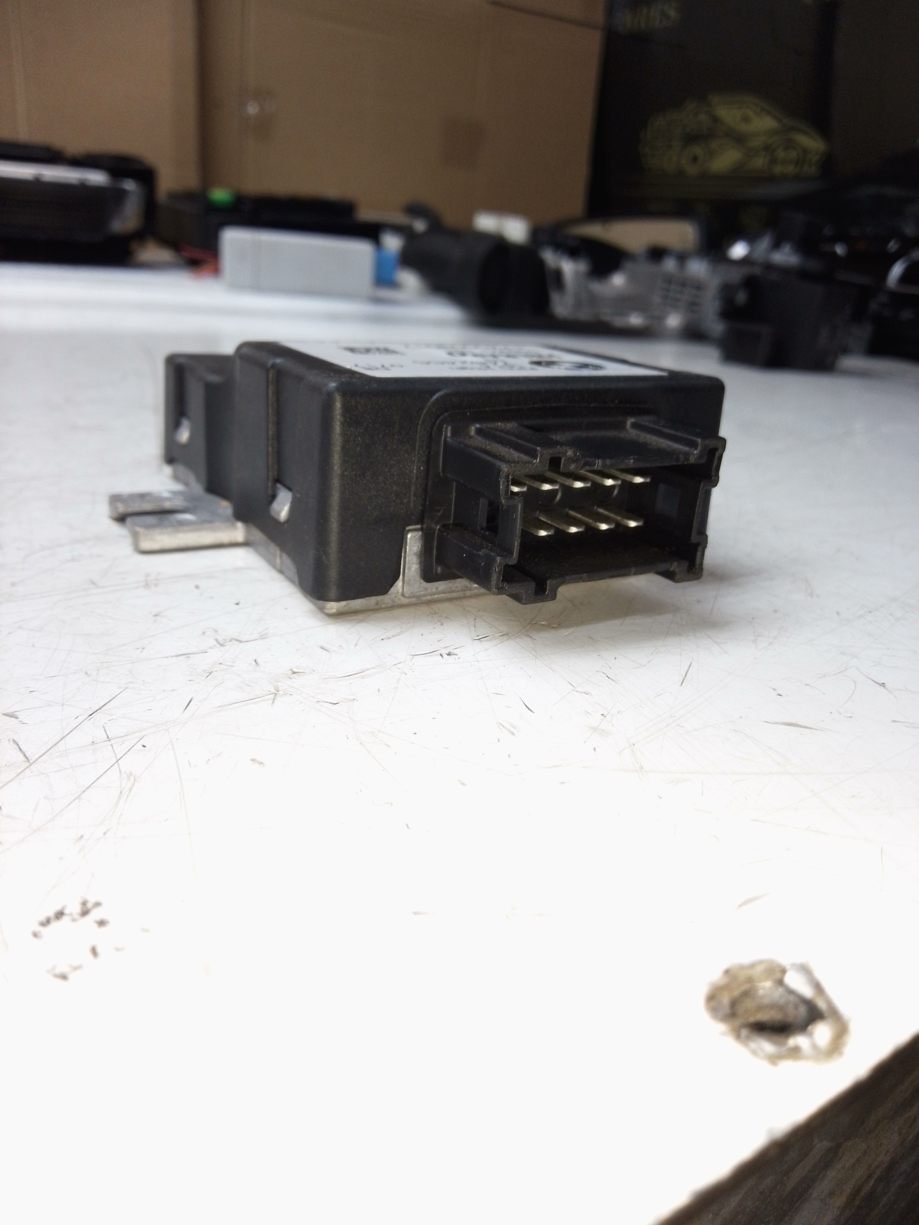 BMW 5 Series/6 Series/7 Series/X3/X4 Fuel Pump Control Module 7482455 2016–2024