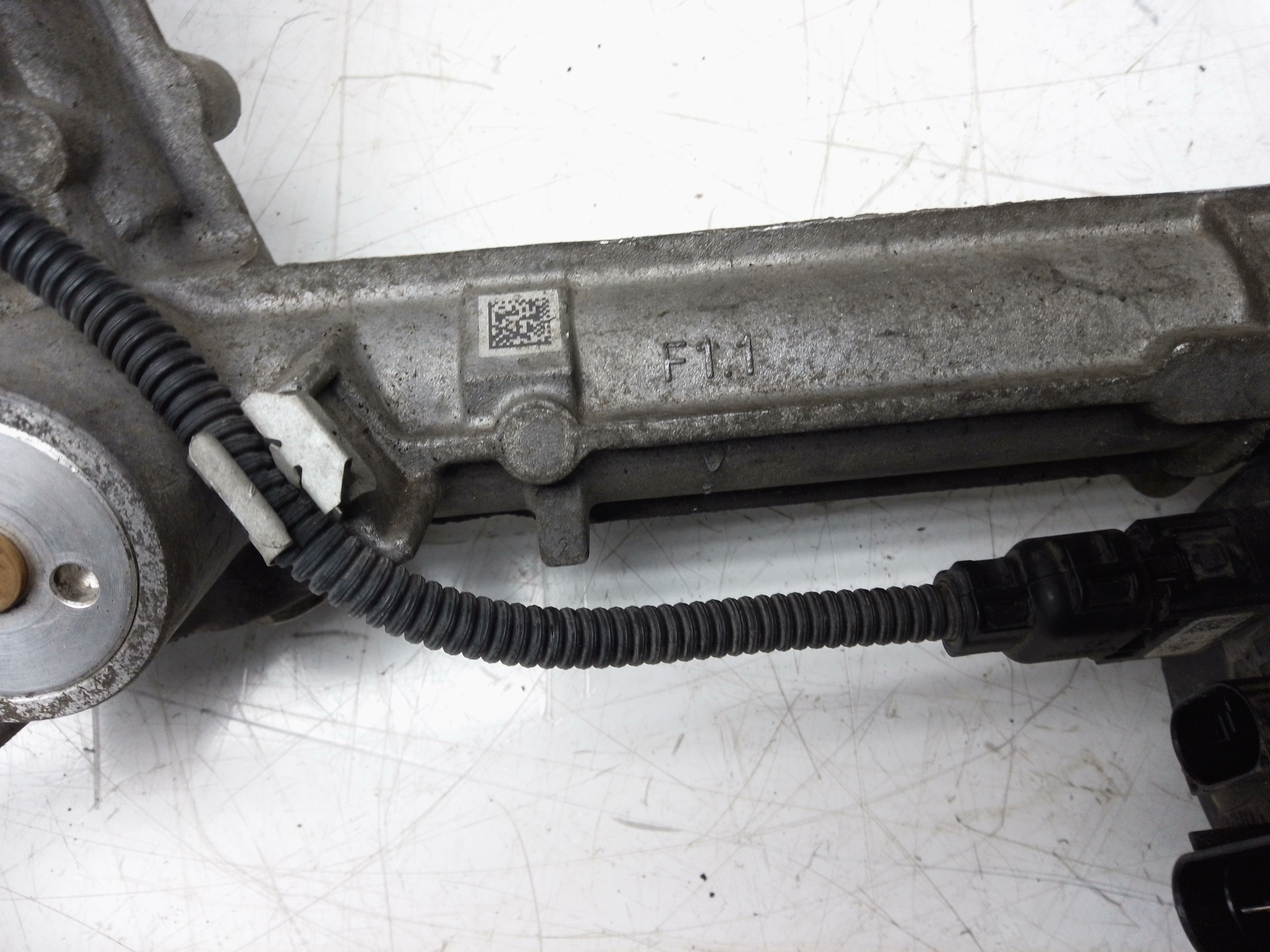 BMW F15 F16 X5 X6 Electric Steering Rack Right Handlebar (6889097 RA)