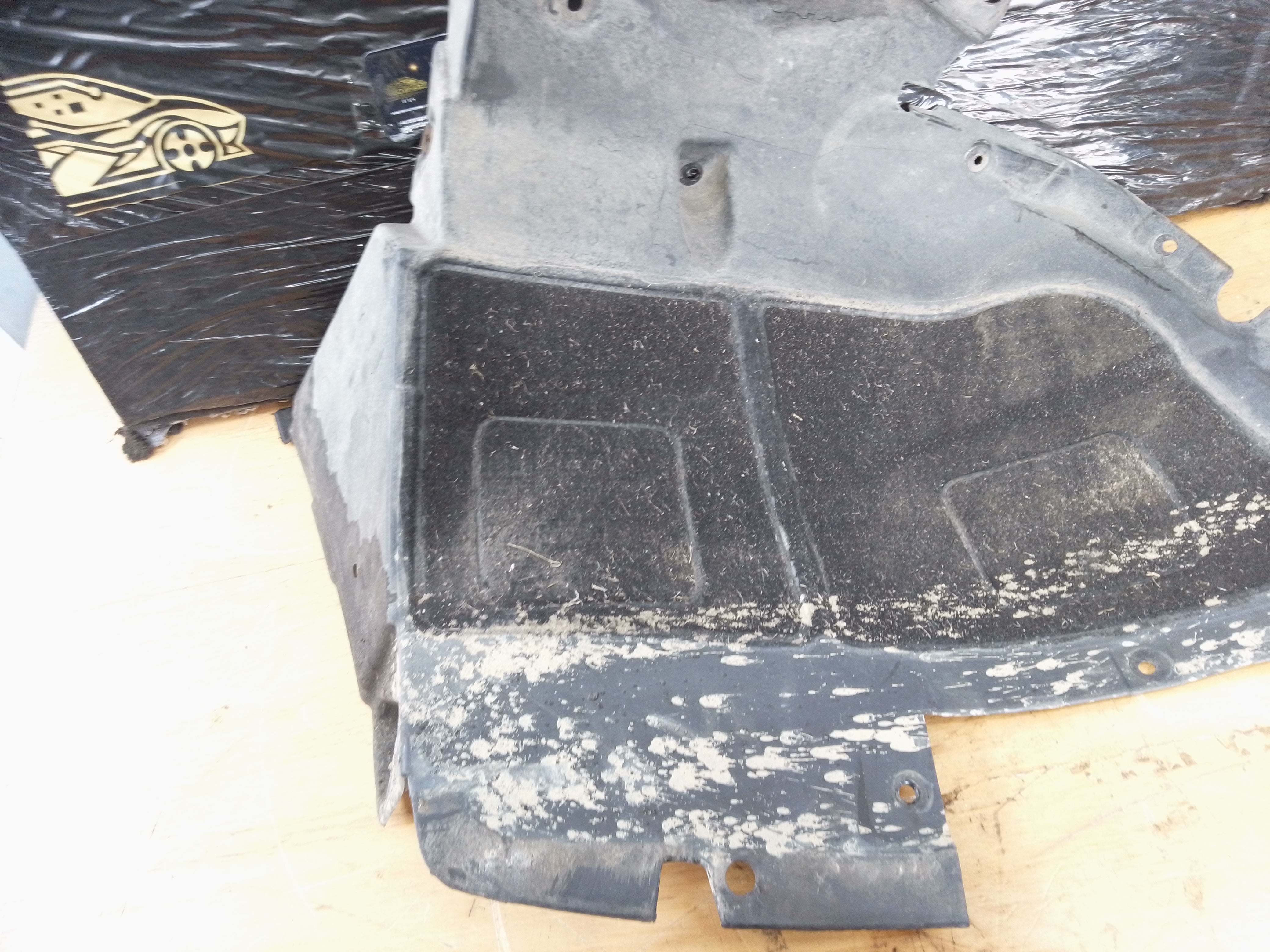 BMW X5 F15 F85 Cover Front Left Rear Wheel Arch (183114-10 / 7291197)