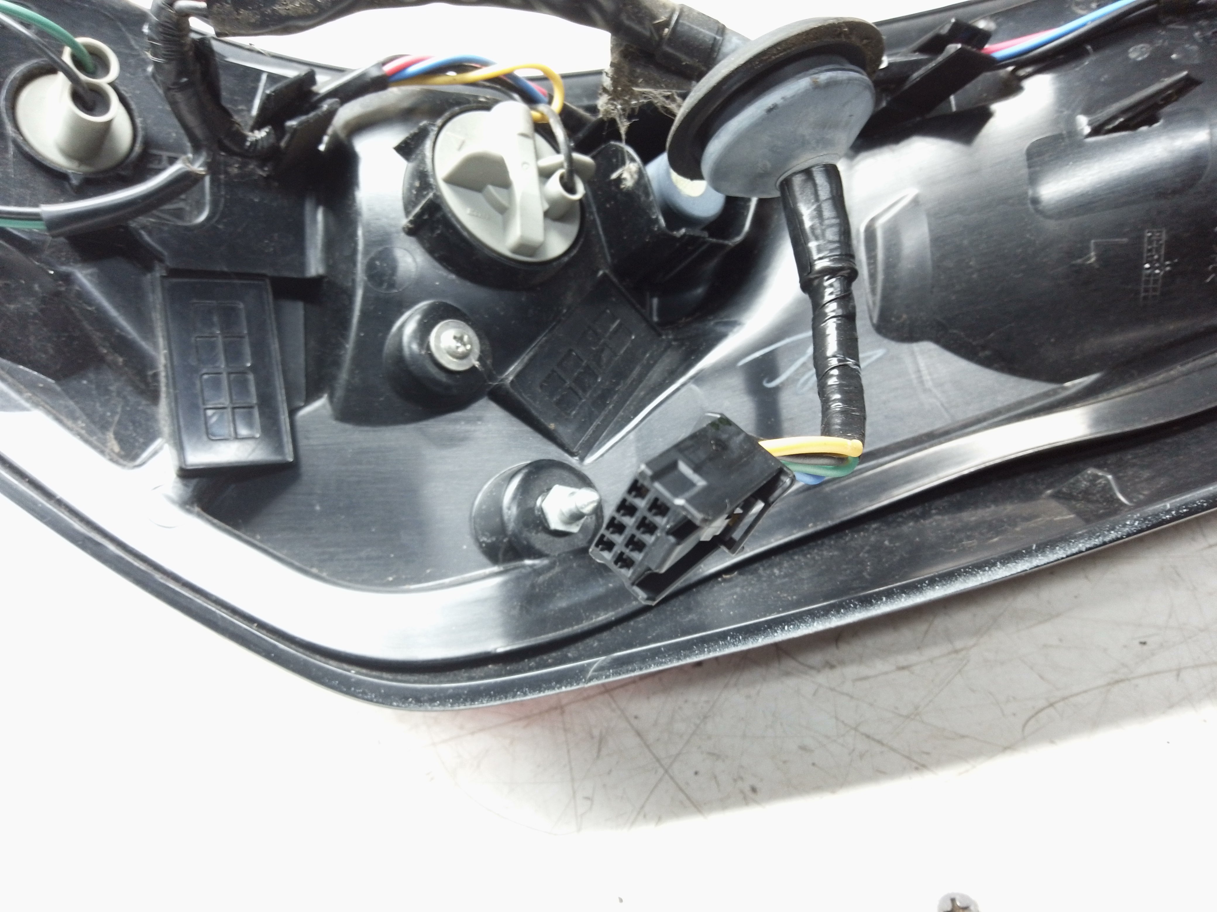 Toyota Aygo 2014 Rear Left Tail Light