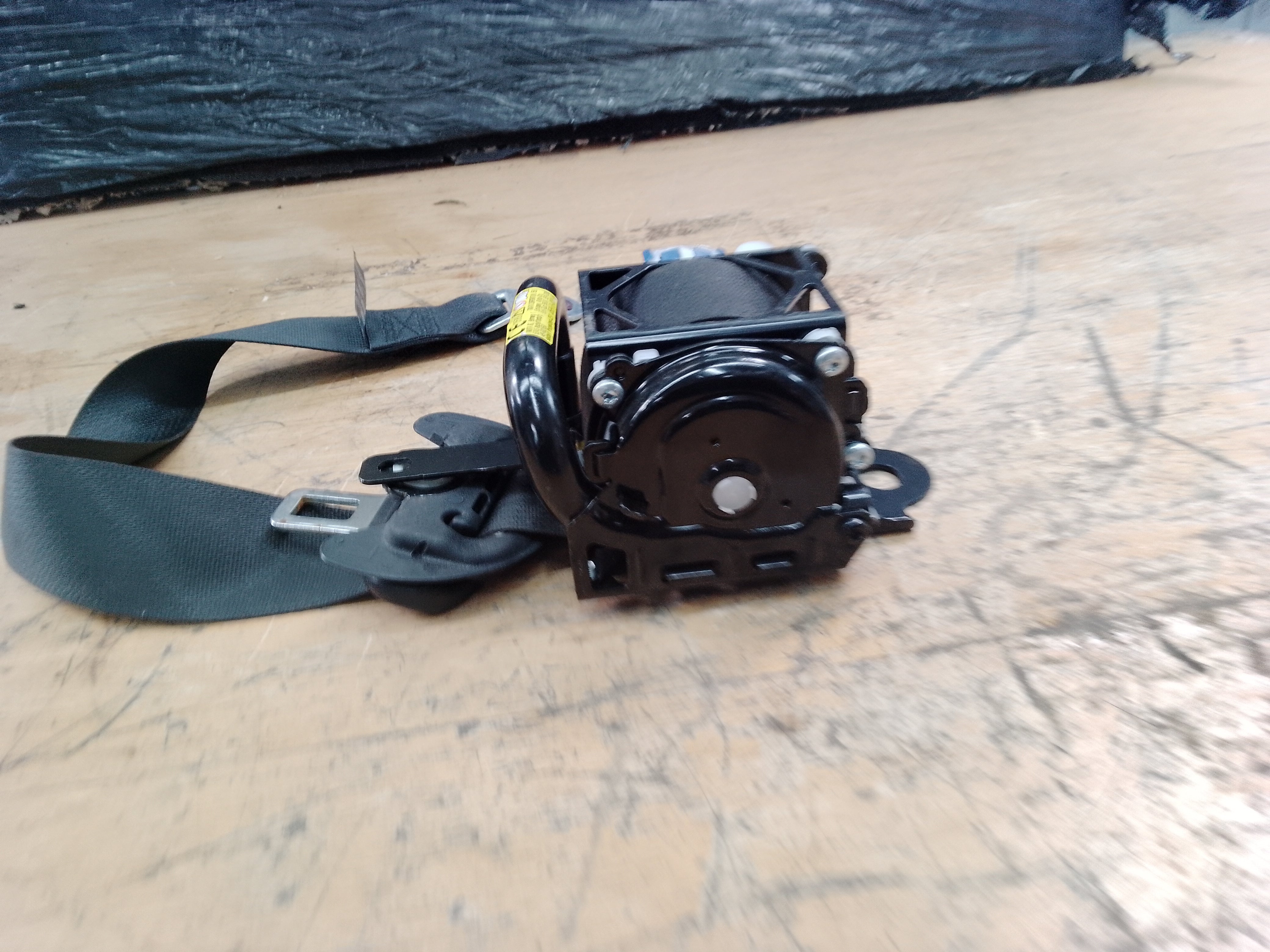 Toyota C-HR 2016-2023 Left Passenger Nearside Front Seat Belt (73220-F4010)